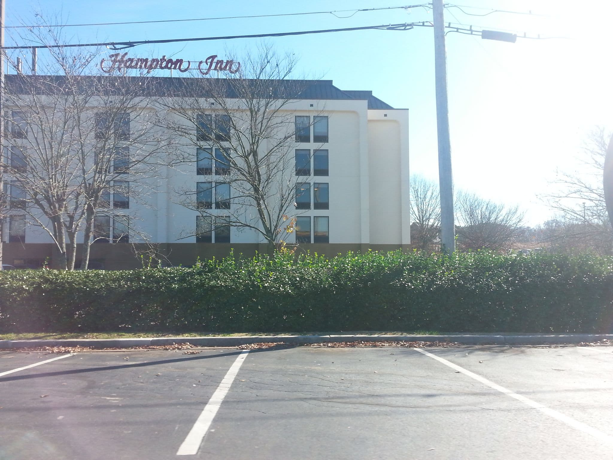 Street view near Hampton Knox-airport Lobby, Alcoa — © allen (CC BY-SA · Mapillary)
