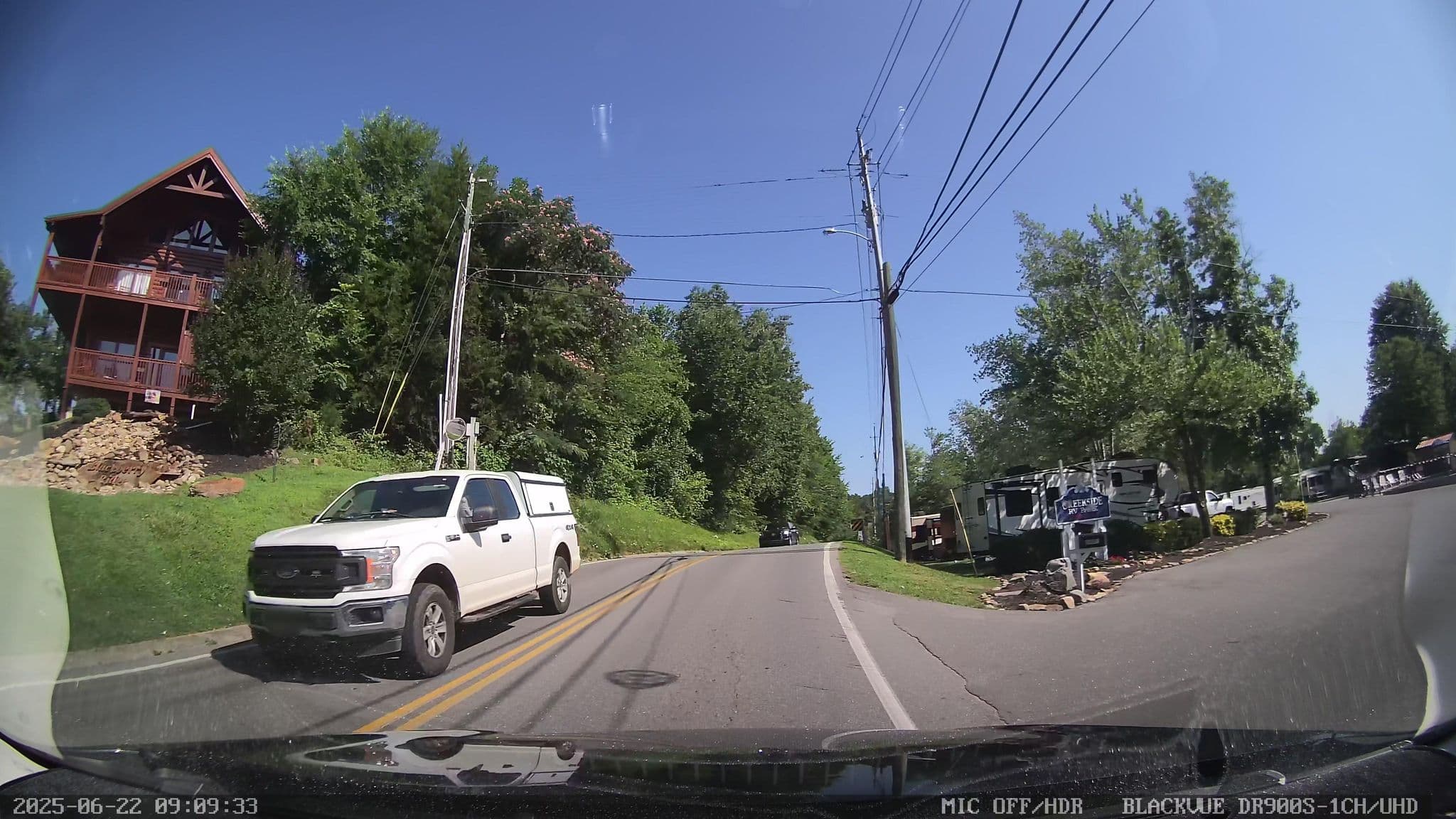 Street view near The Duck inn Lodge Rental Cabin by Cabin Fever Vacations, Pigeon Forge — © smichae (CC BY-SA · Mapillary)