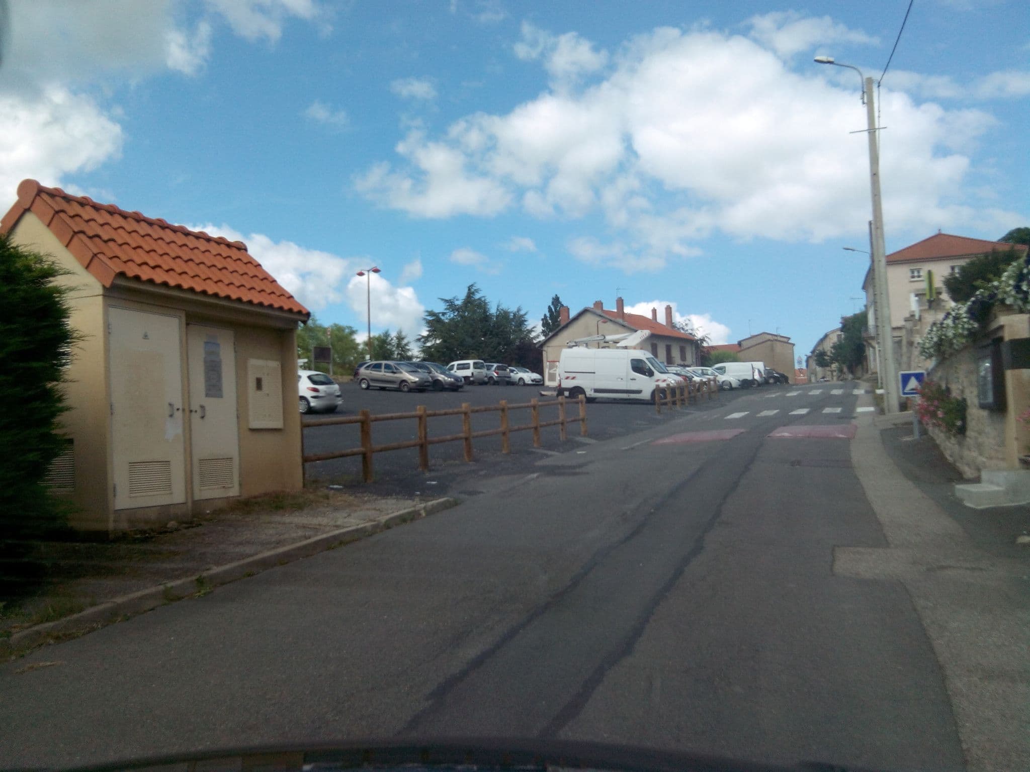 Street view near Le Befranc, Saint-Bonnet-le-Château — © alainproviste (CC BY-SA · Mapillary)