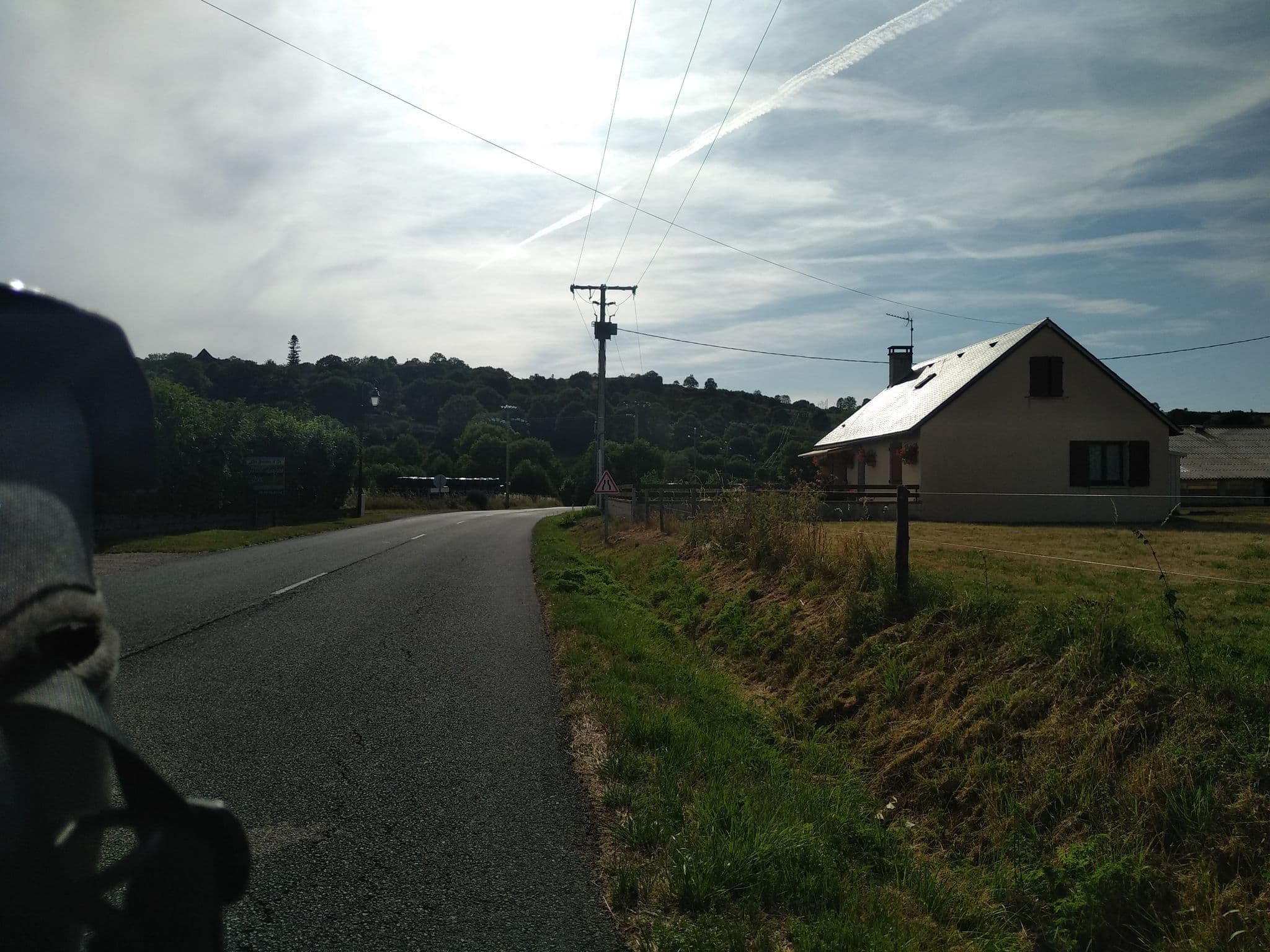 Street view near Les Genêts d'or, Laguiole — © nomadmapper (CC BY-SA · Mapillary)