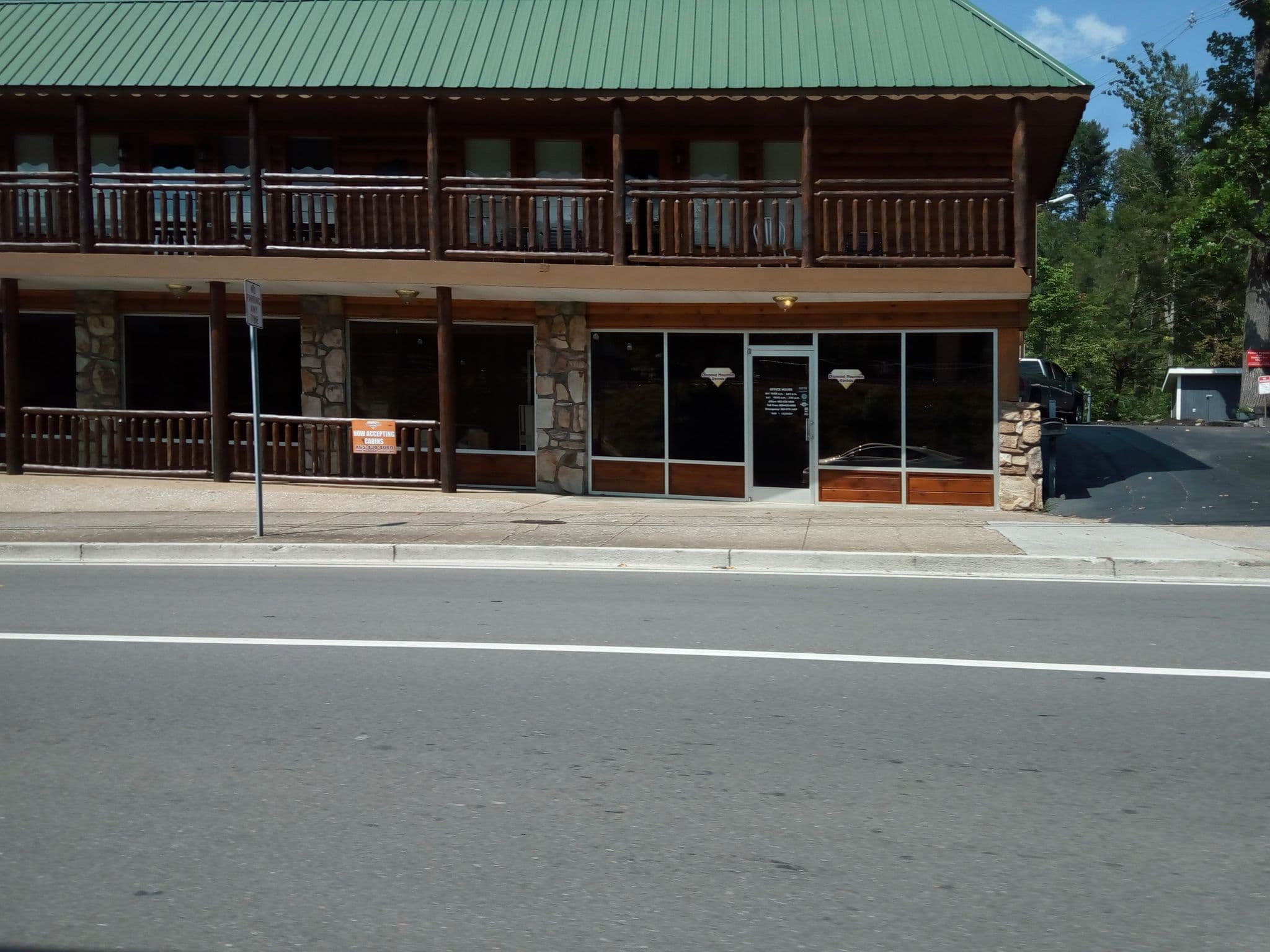 Street view near Diamond Mountain Rentals, Gatlinburg — © mapfool (CC BY-SA · Mapillary)