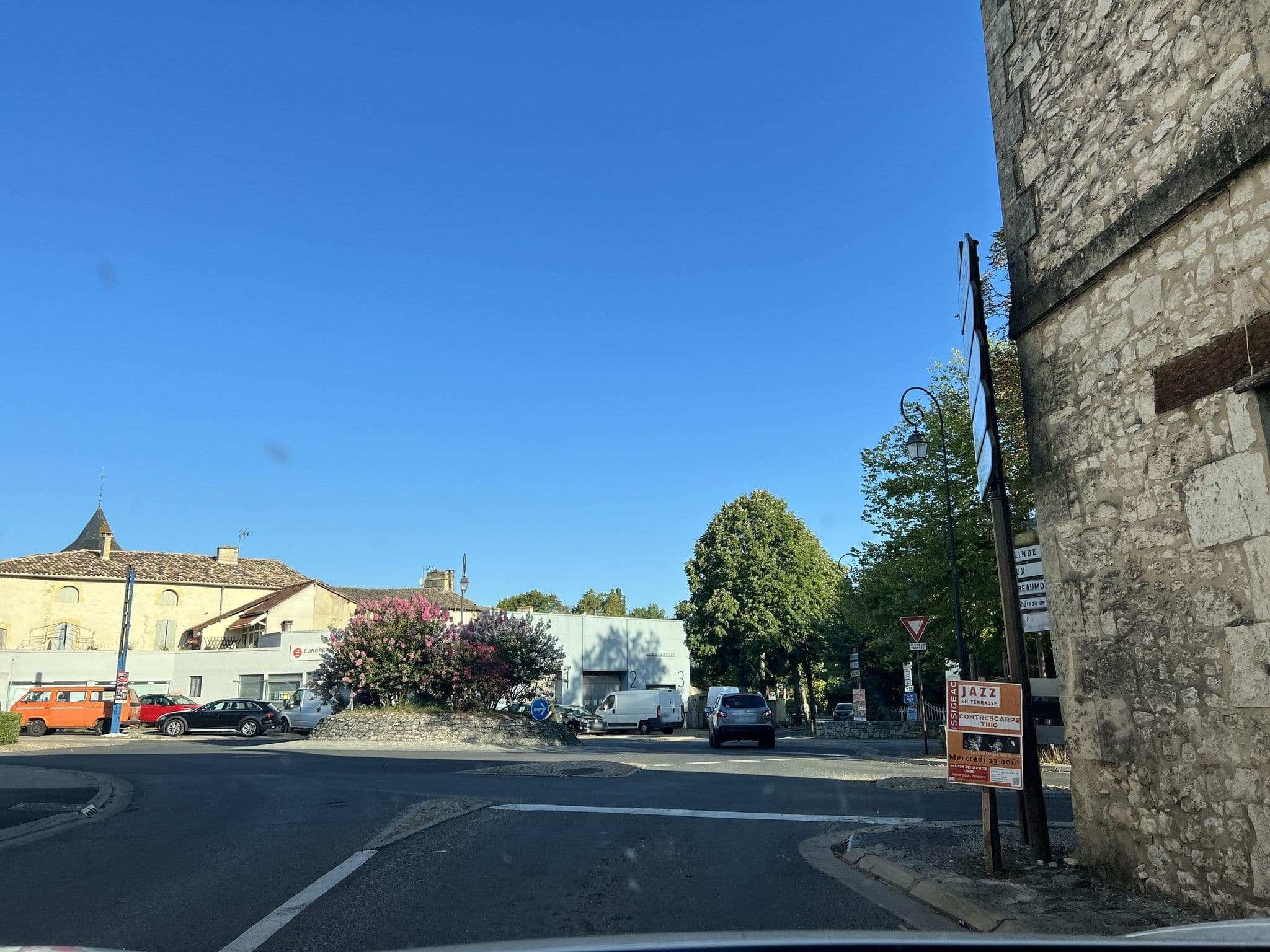 Street view near La Brucelière, Castillonnès — © ottor (CC BY-SA · Mapillary)
