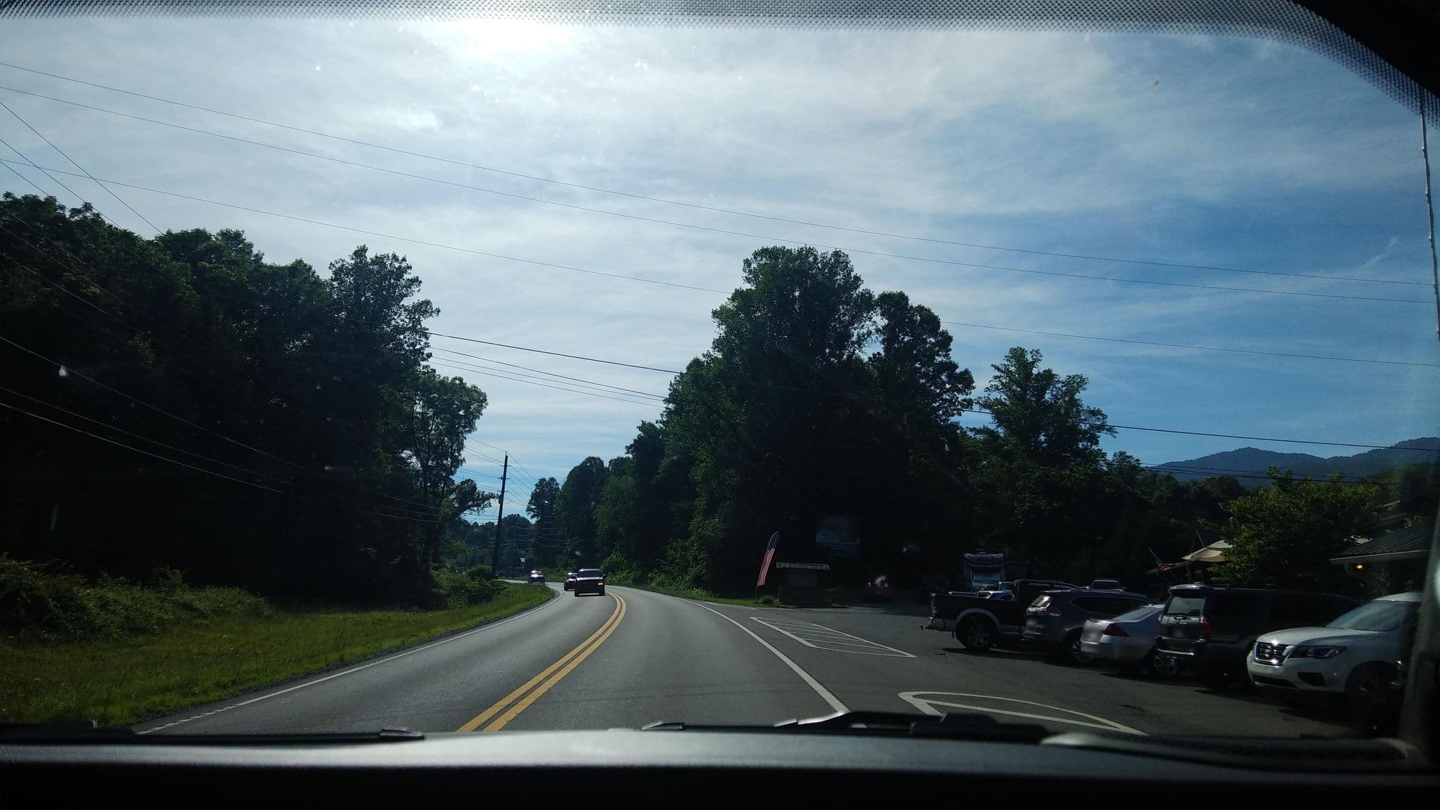Street view near Wa-Floy Mountain Village, Gatlinburg — © jacklehoullier (CC BY-SA · Mapillary)