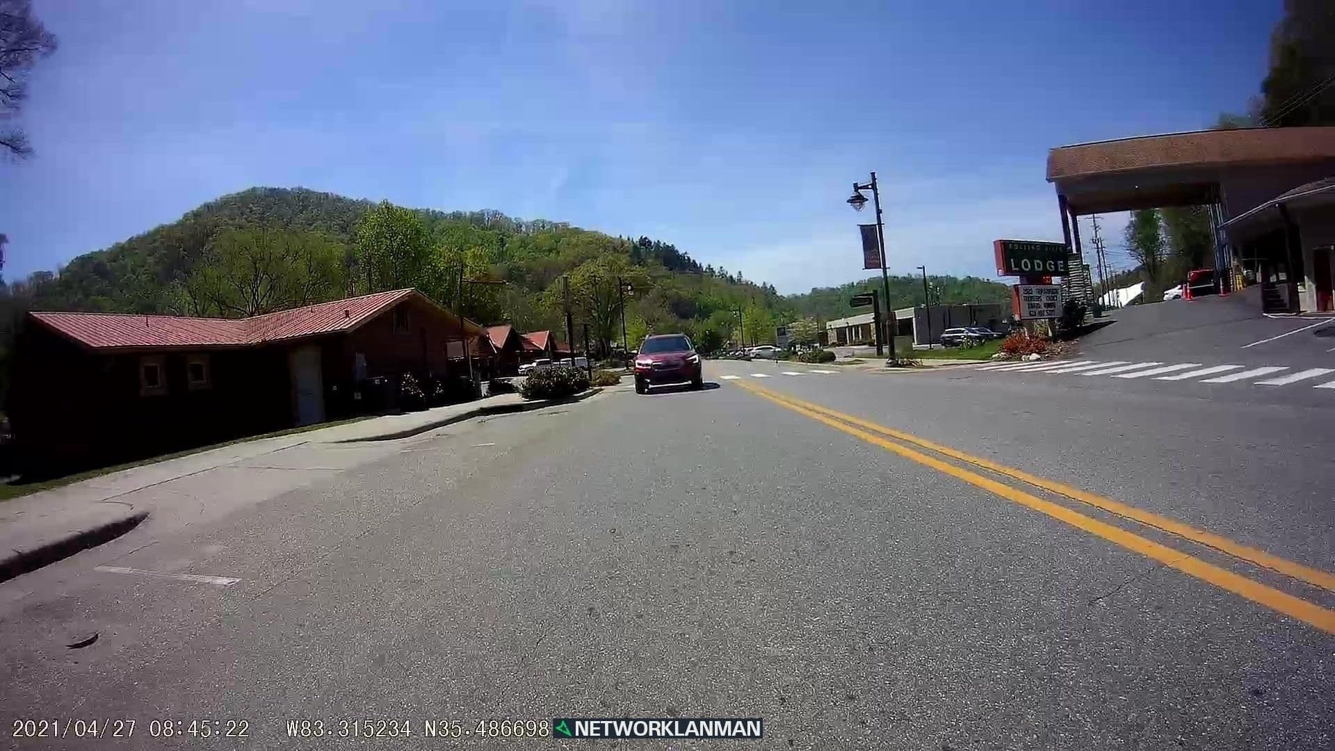 Street view near Pagent Inn, Bryson City — © networklanman (CC BY-SA · Mapillary)