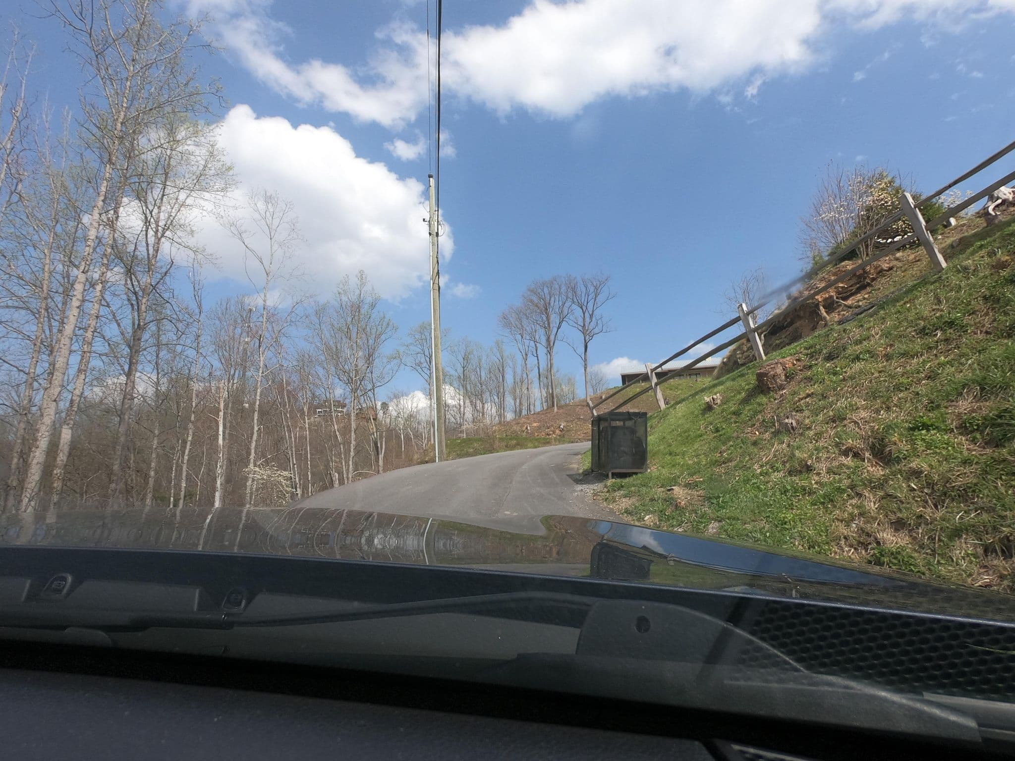 Street view near The Red Fox Cabin, Gatlinburg — © magic1010d (CC BY-SA · Mapillary)