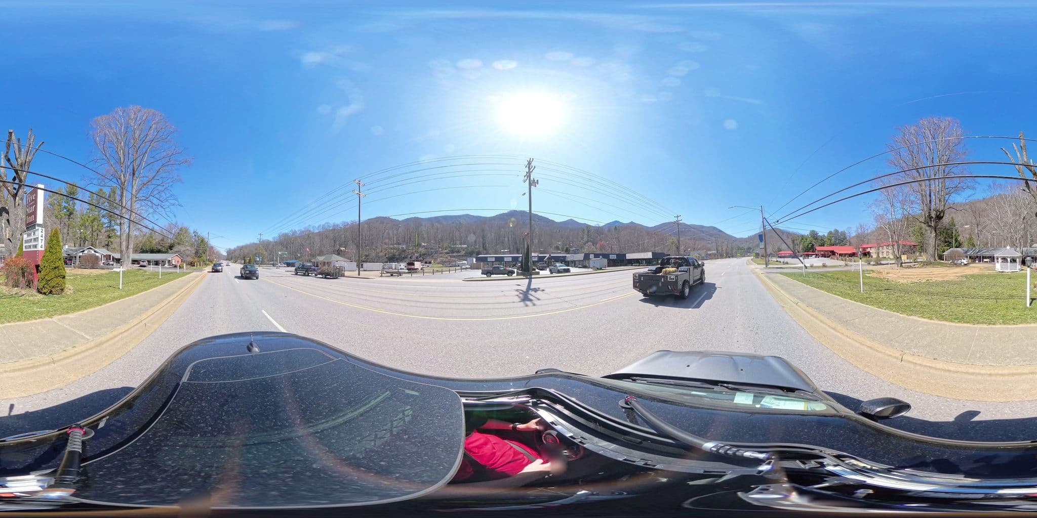 Street view near five star motel, Maggie Valley — © SugarFreePro (CC BY-SA · Mapillary)