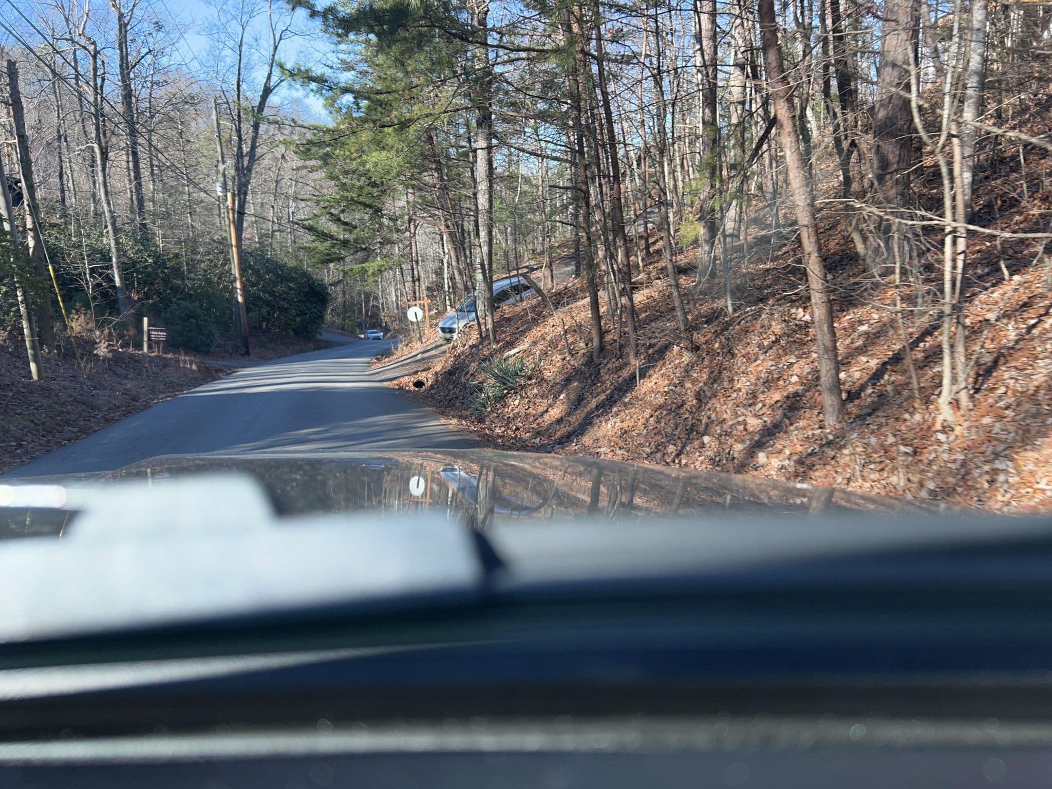 Street view near Altitude Adjustment Cabin, Gatlinburg — © cubanoboi (CC BY-SA · Mapillary)
