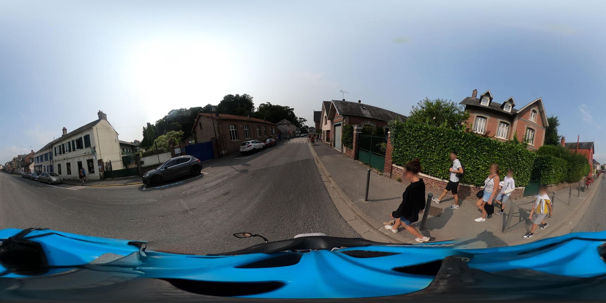 Street view near Garden Cottage, Saint-Valery-sur-Somme — © padididejurbise (CC BY-SA · Mapillary)