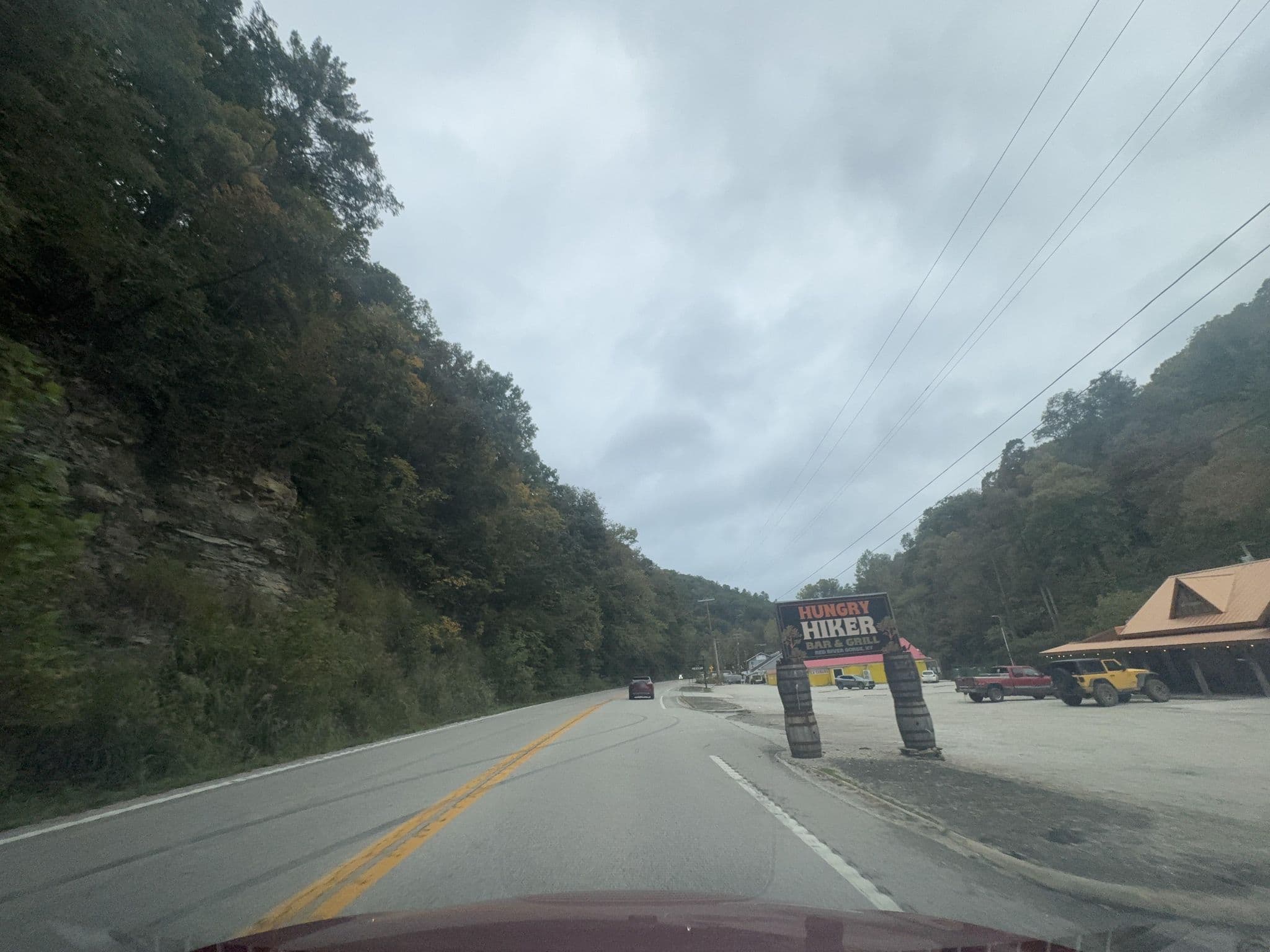 Street view near Natural Bridge Cabin Company, Clay City — © Beakerboy (CC BY-SA · Mapillary)