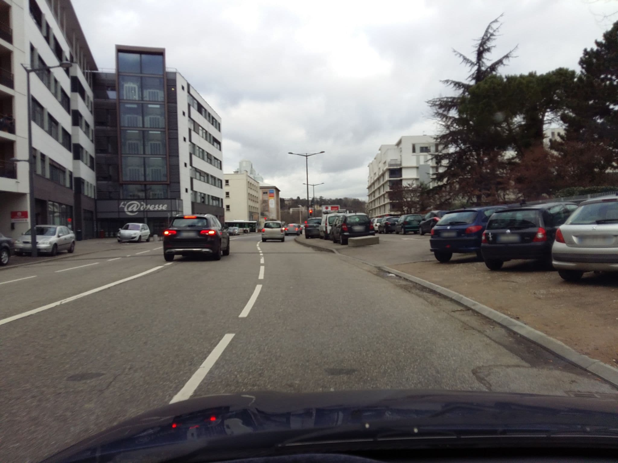 Street view near Appart'city classic, Lyon 09 — © zimmy (CC BY-SA · Mapillary)