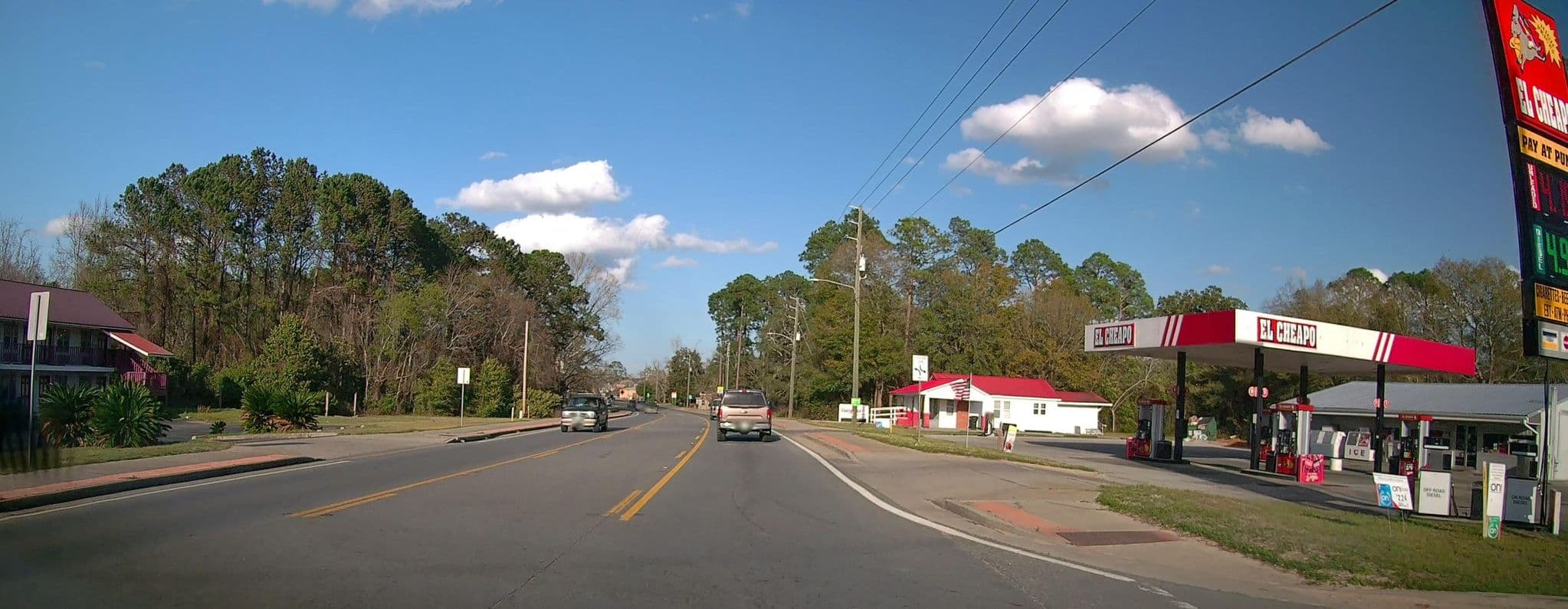 Street view near Friendship Hotel, Claxton — © lordsutch (CC BY-SA · Mapillary)