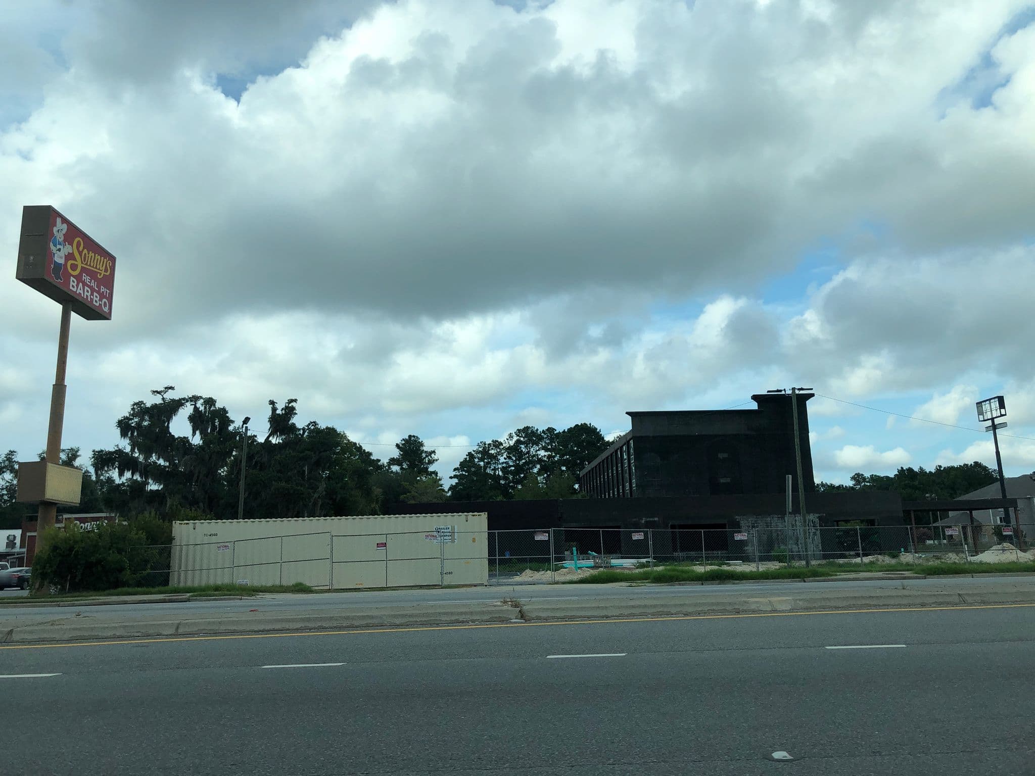 Street view near Magnuson Hotel Brunswick Inn, Dock Junction — © nhhecker (CC BY-SA · Mapillary)