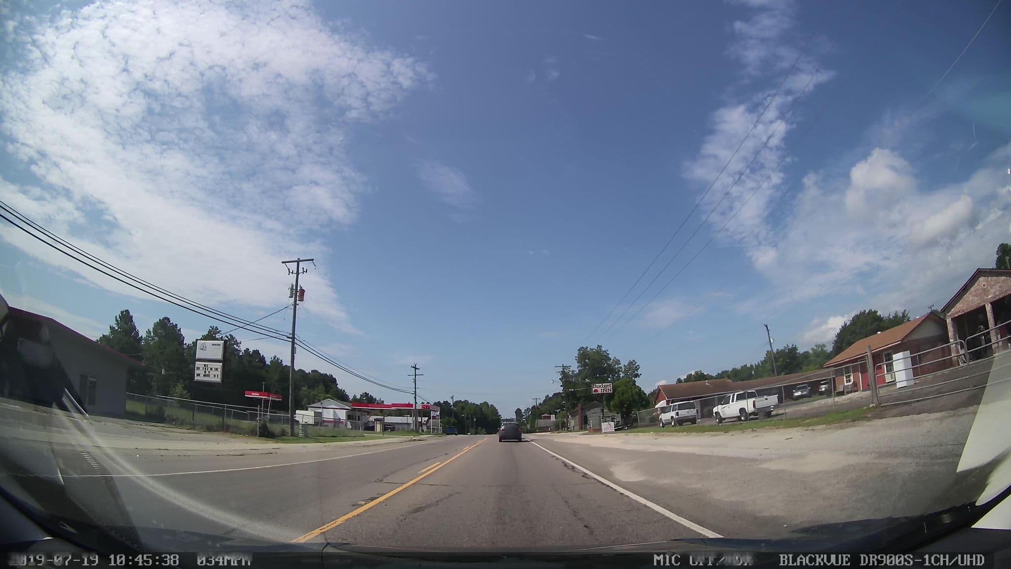 Street view near Budget Inn, Edgefield — © i_drive_alot (CC BY-SA · Mapillary)