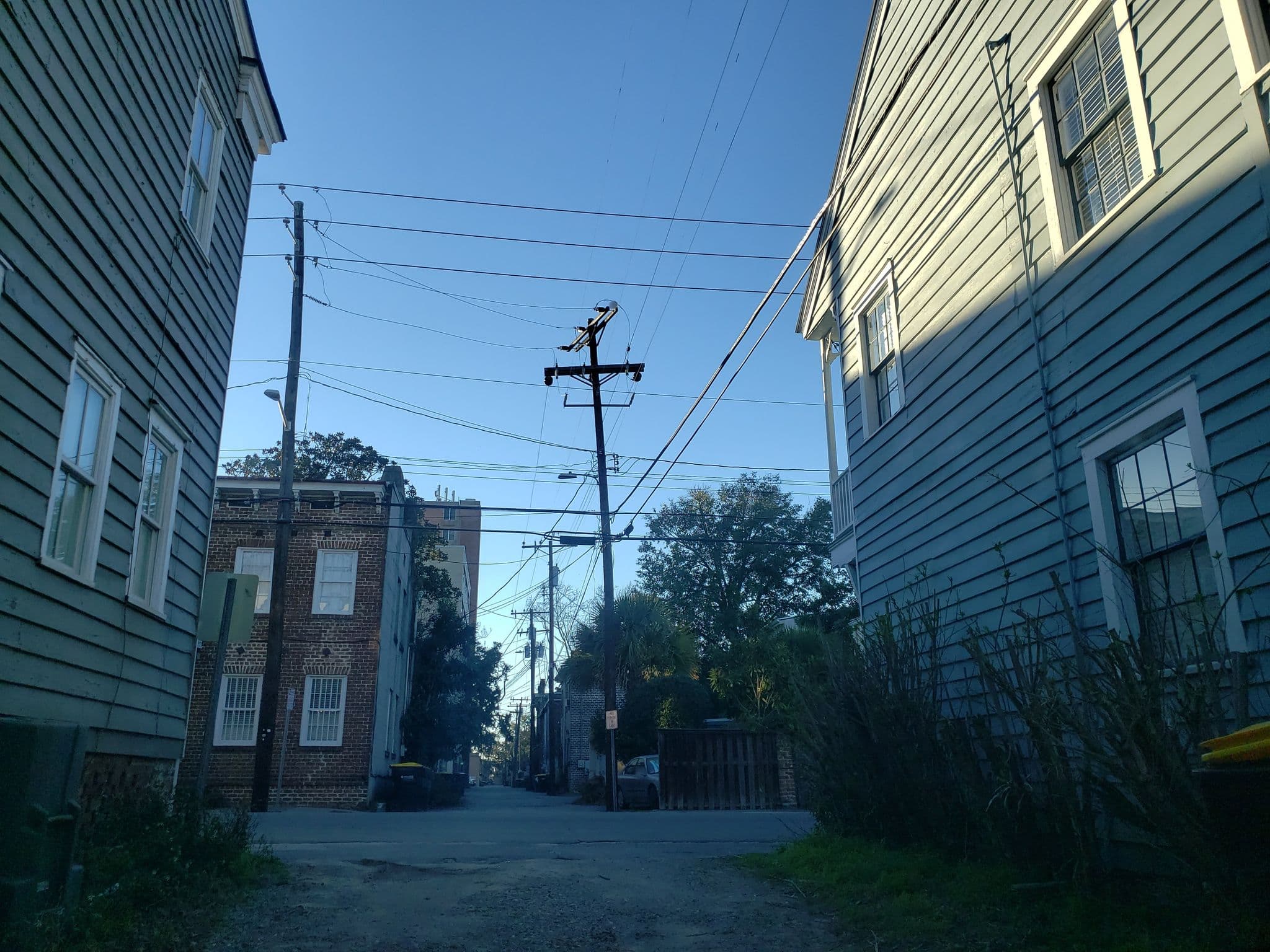 Street view near The Secret Cottage, Savannah — © davegis (CC BY-SA · Mapillary)