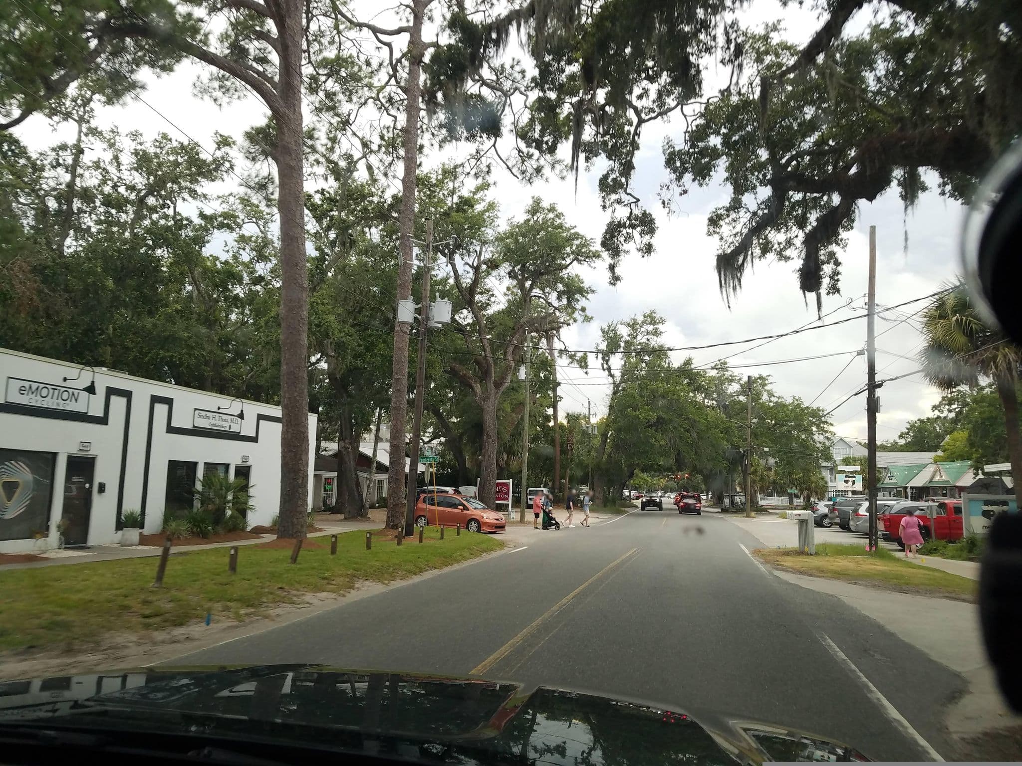 Street view near Purple Dog Vacation Rental, Saint Simons Island — © gibsonb (CC BY-SA · Mapillary)