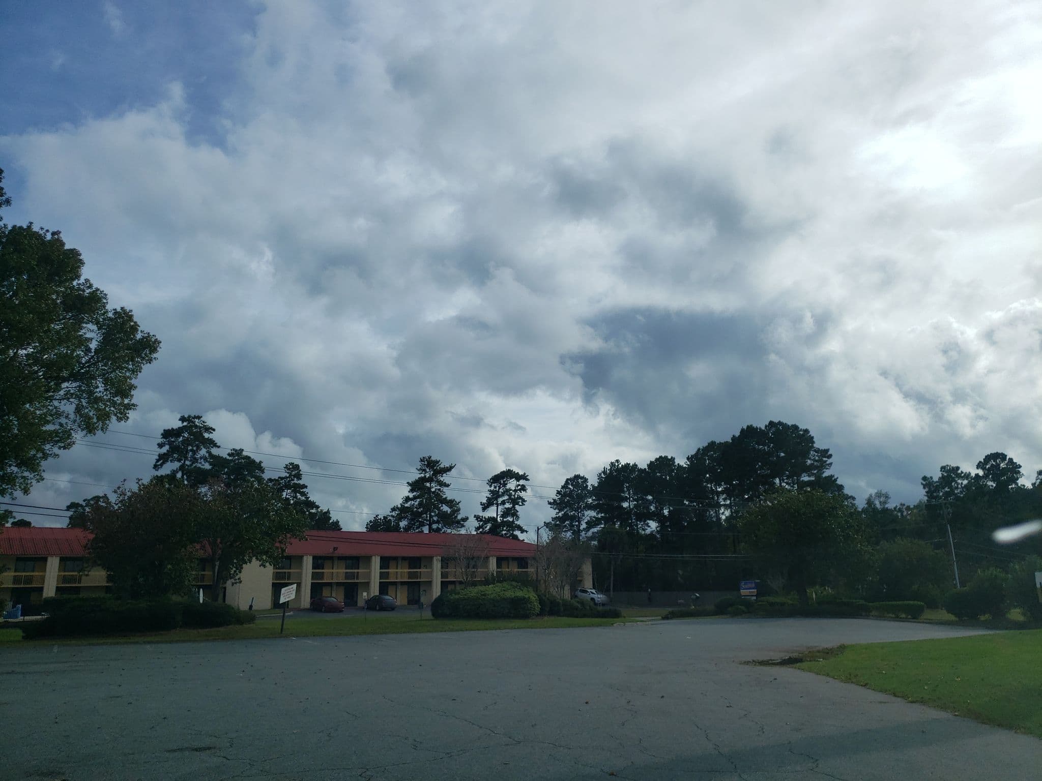 Street view near Room 216 La Qinta, Pooler — © davegis (CC BY-SA · Mapillary)