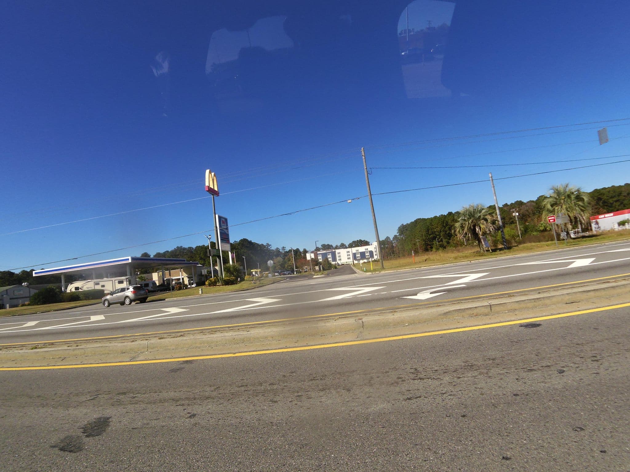 Street view near Springhill Suites Savannah Richmond Hill, Pooler — © allen (CC BY-SA · Mapillary)