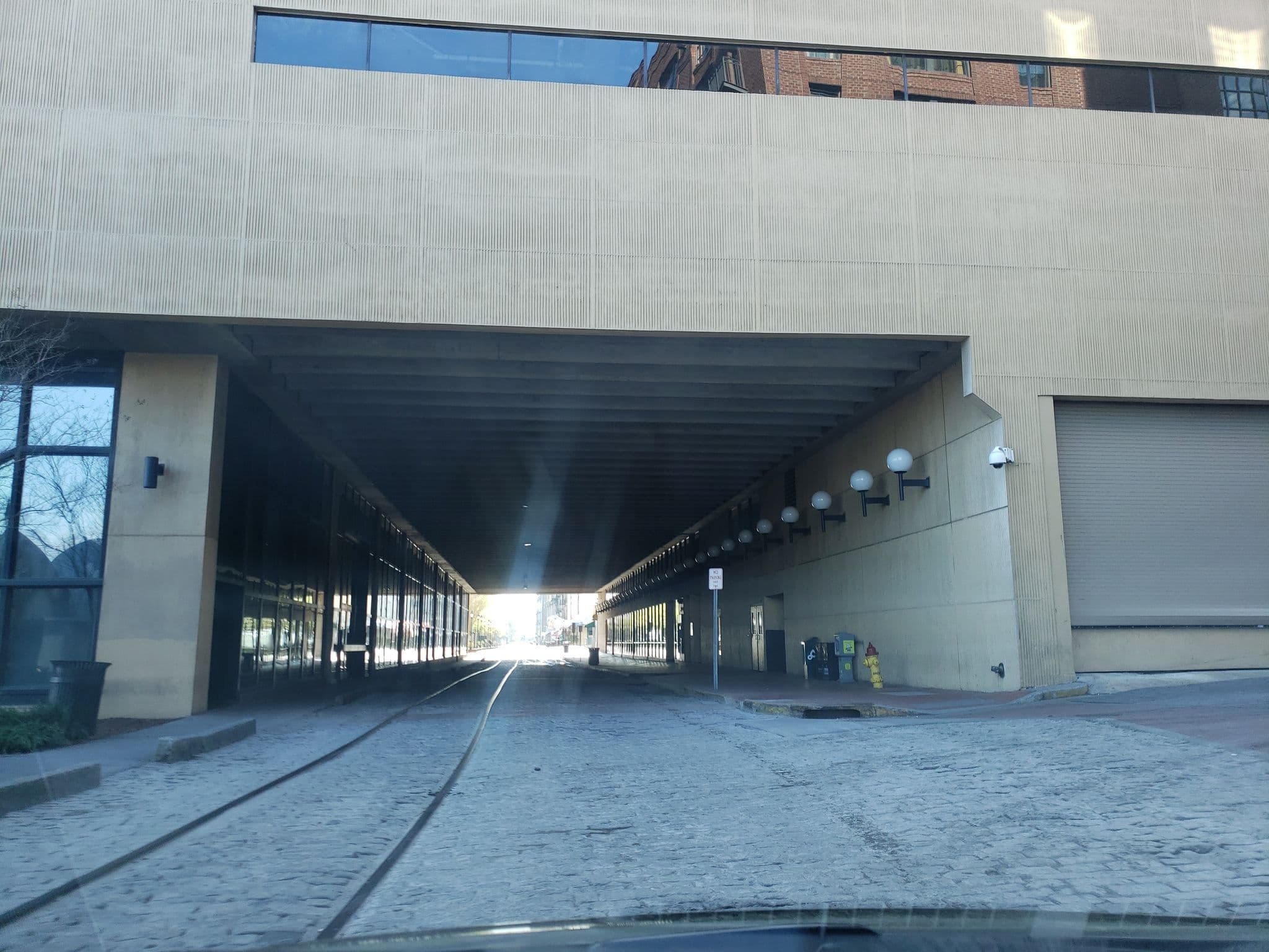 Street view near Room 510 Hyatt Savannah, Savannah — © davegis (CC BY-SA · Mapillary)