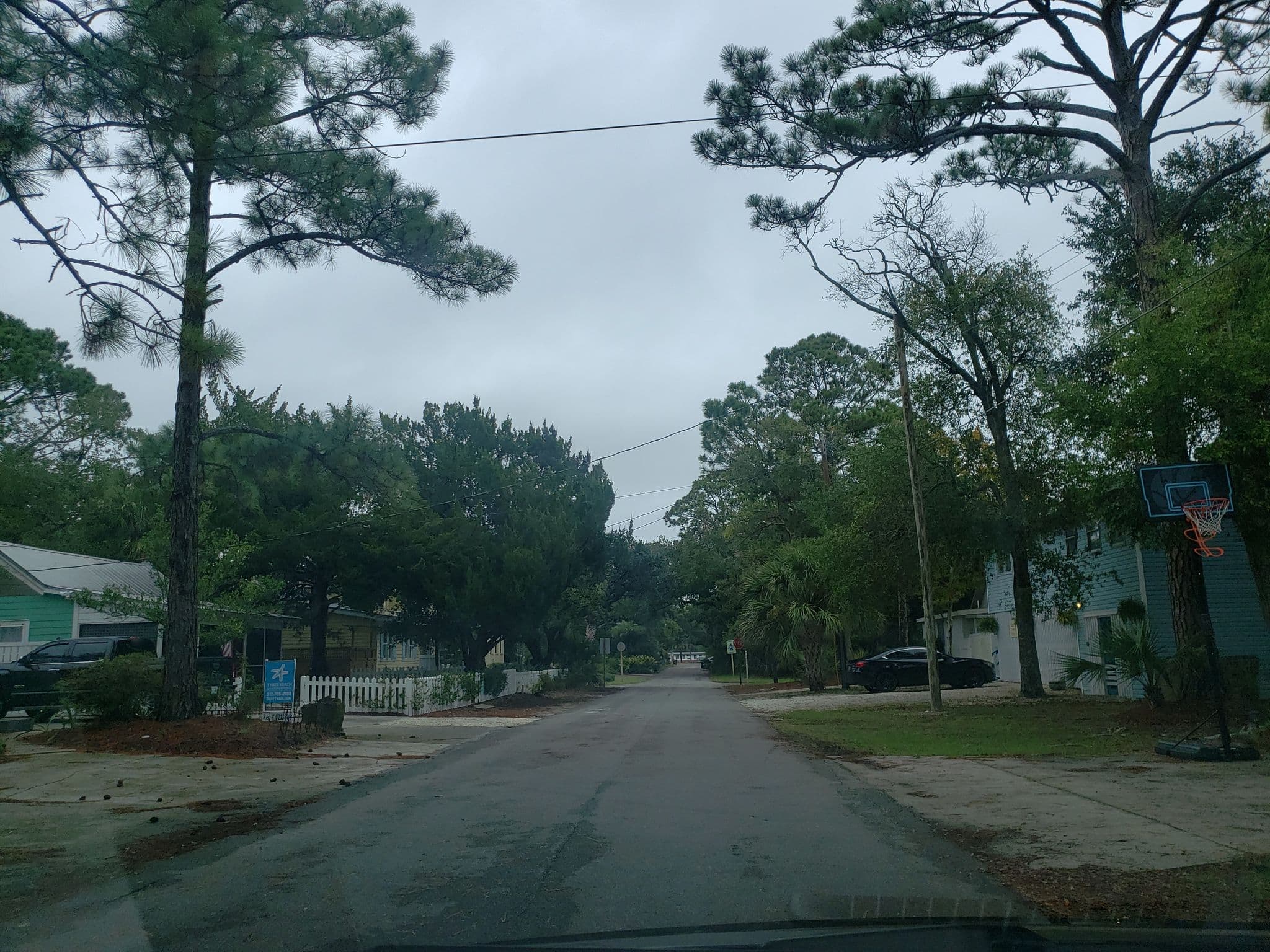 Street view near A Mermaid's Tale, Tybee Island — © davegis (CC BY-SA · Mapillary)