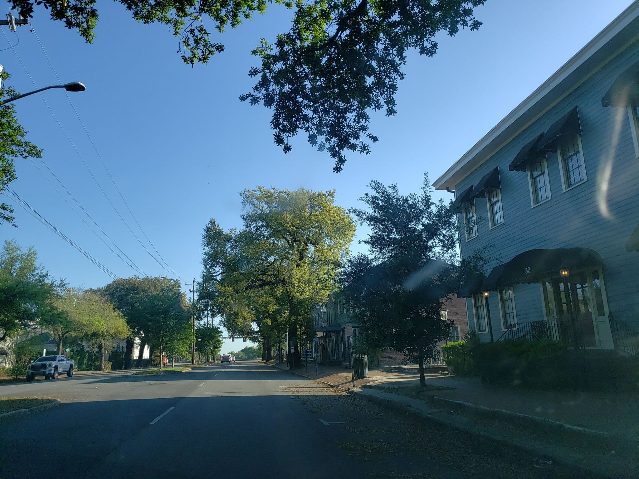 Street view near The Gray Pearl, Savannah — © davegis (CC BY-SA · Mapillary)
