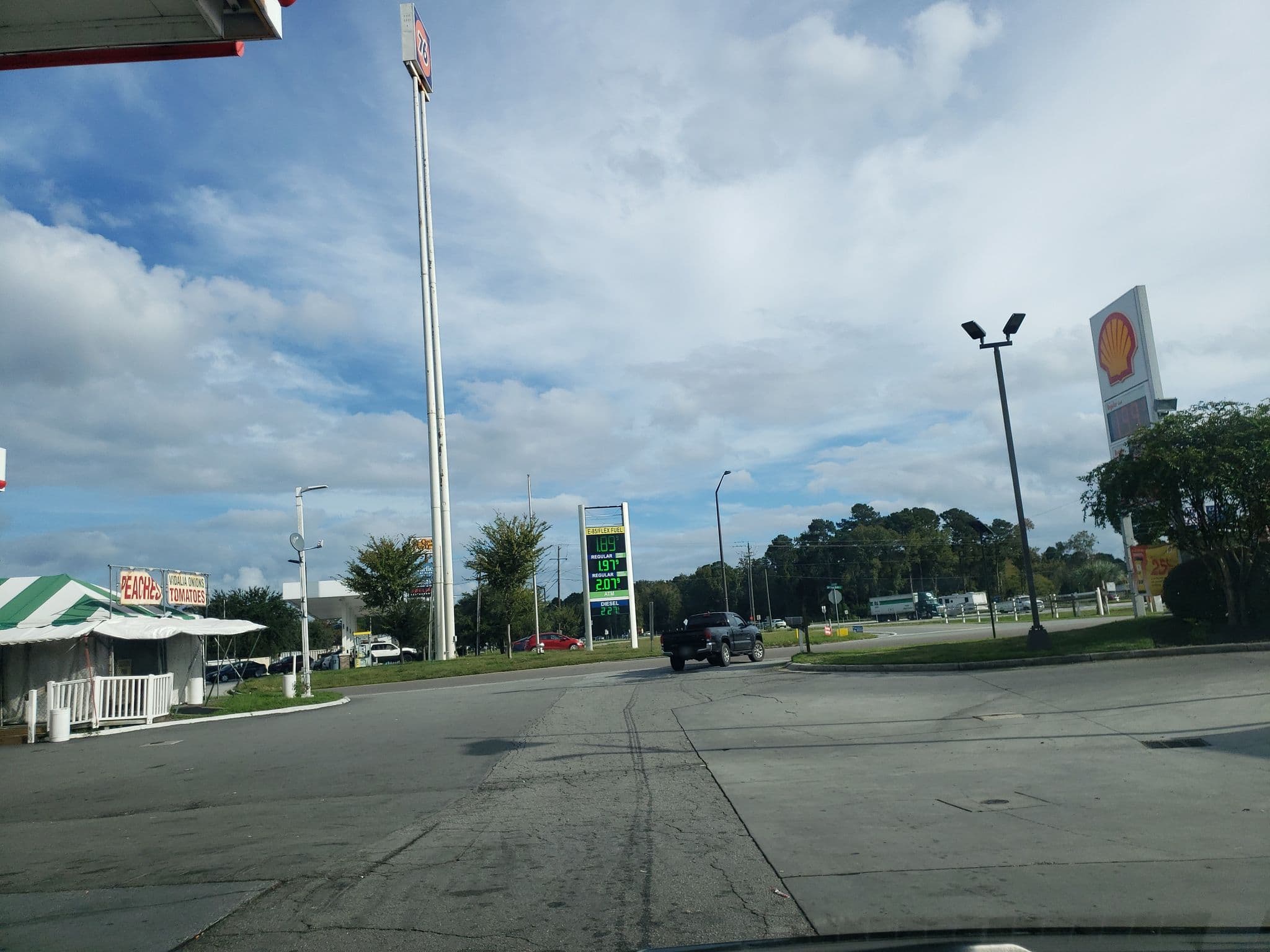 Street view near Suburban Extended Stay Hotel, Pooler — © davegis (CC BY-SA · Mapillary)