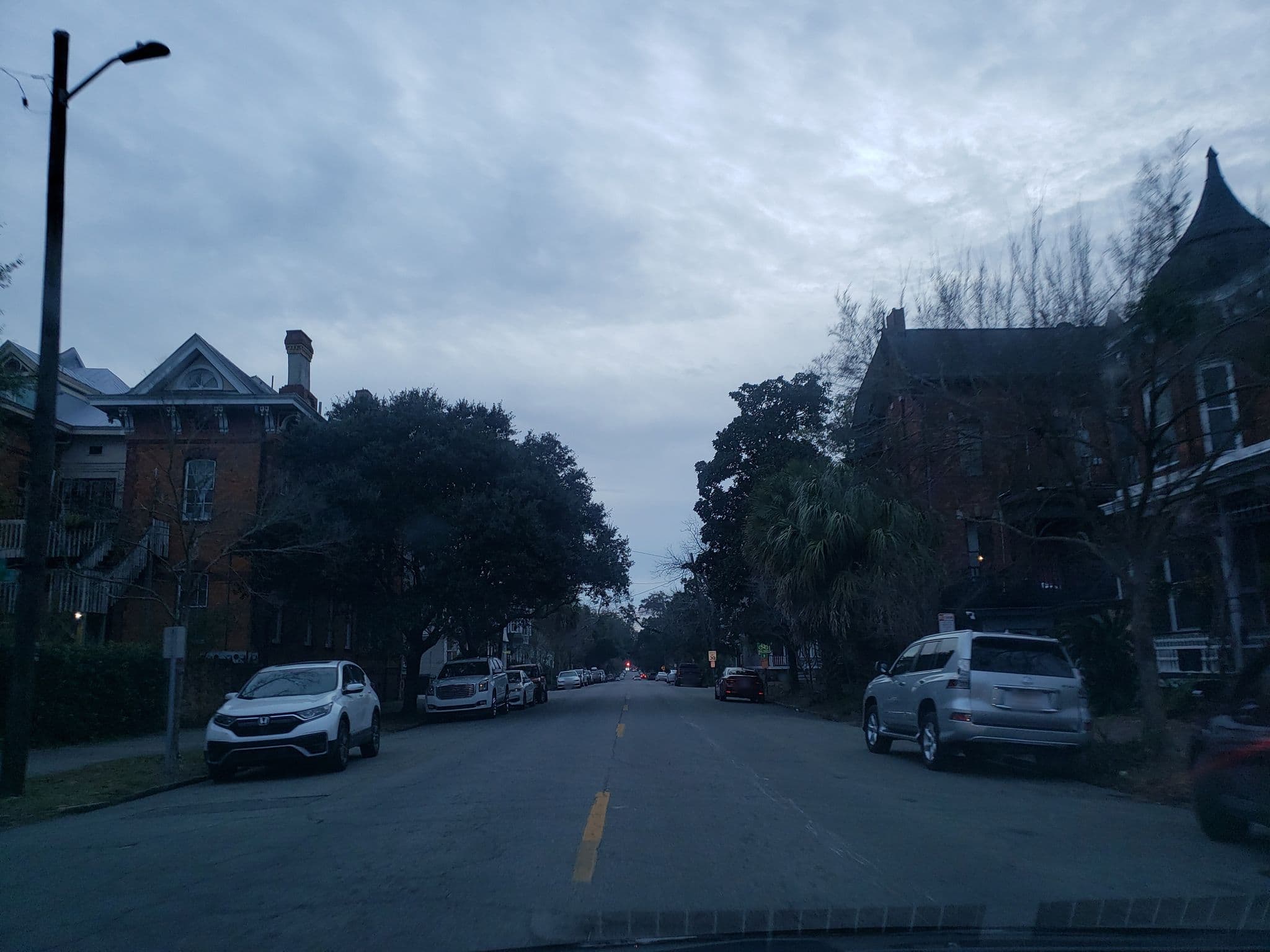 Street view near Habersham Inn, Savannah — © davegis (CC BY-SA · Mapillary)