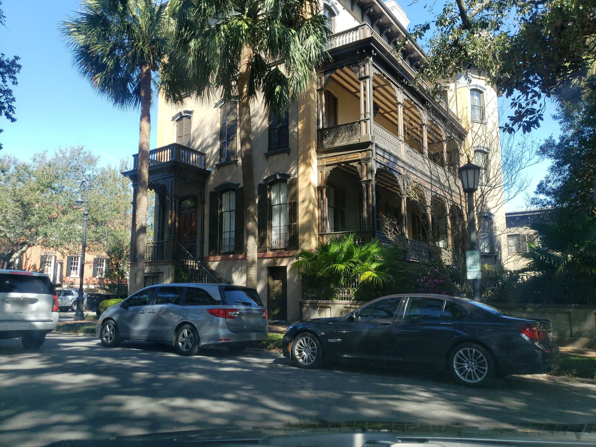 Street view near Comer House, Savannah — © davegis (CC BY-SA · Mapillary)