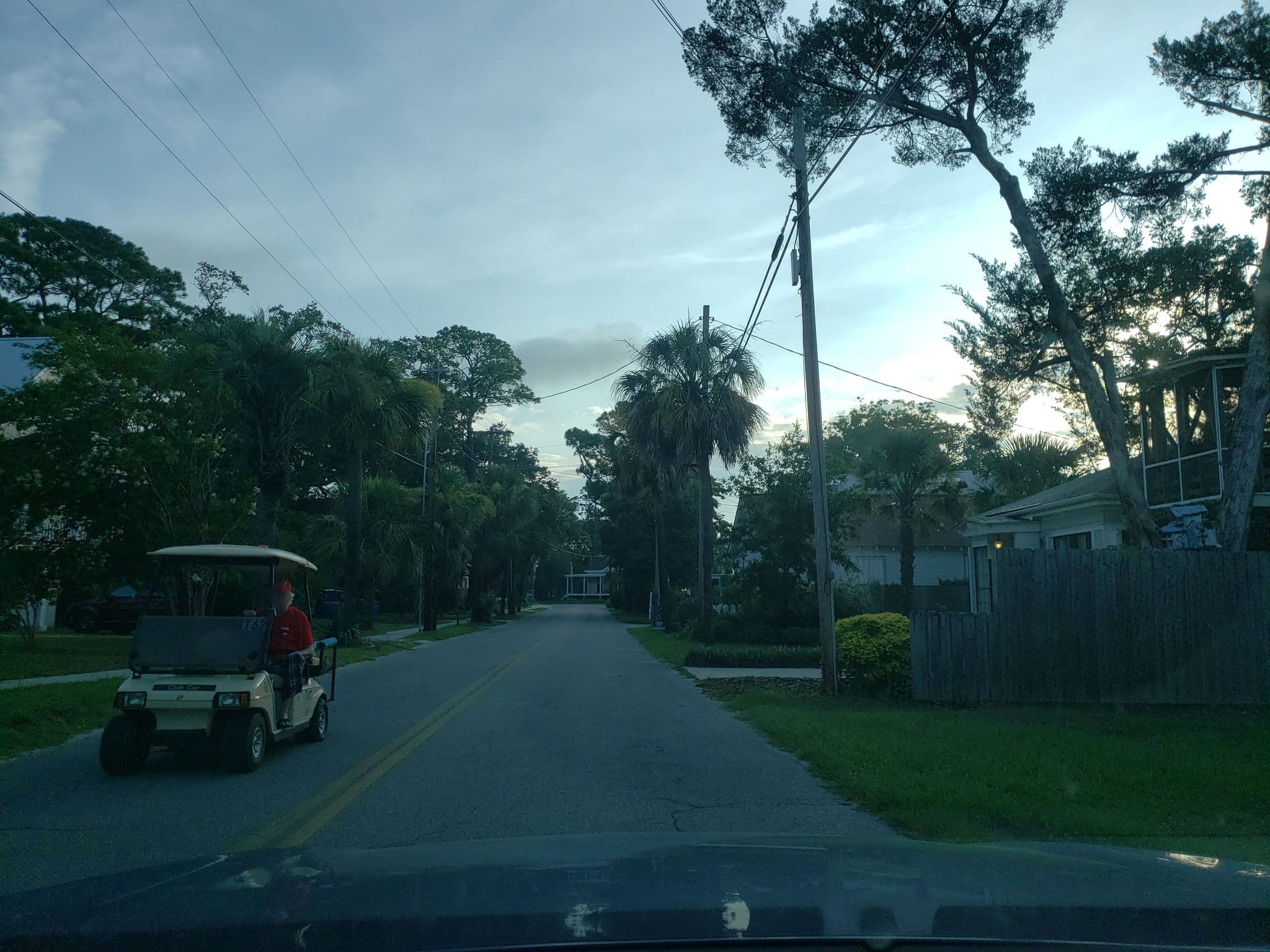 Street view near Sandy’s Beach House, Tybee Island — © davegis (CC BY-SA · Mapillary)