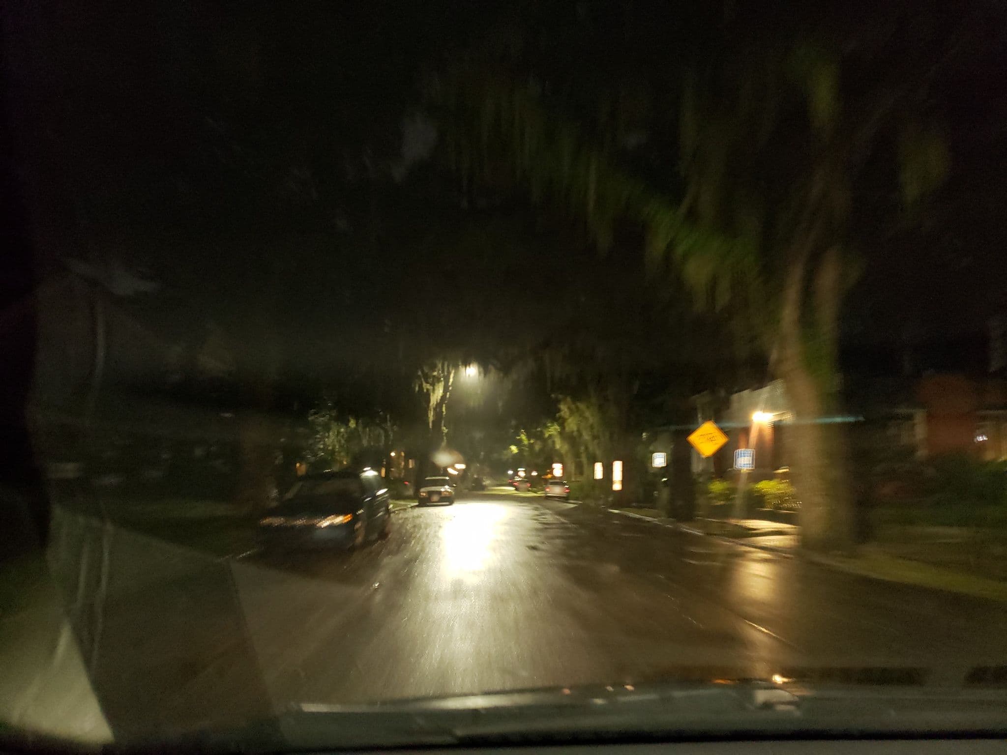 Street view near Dick's Halfway Inn, Savannah — © davegis (CC BY-SA · Mapillary)