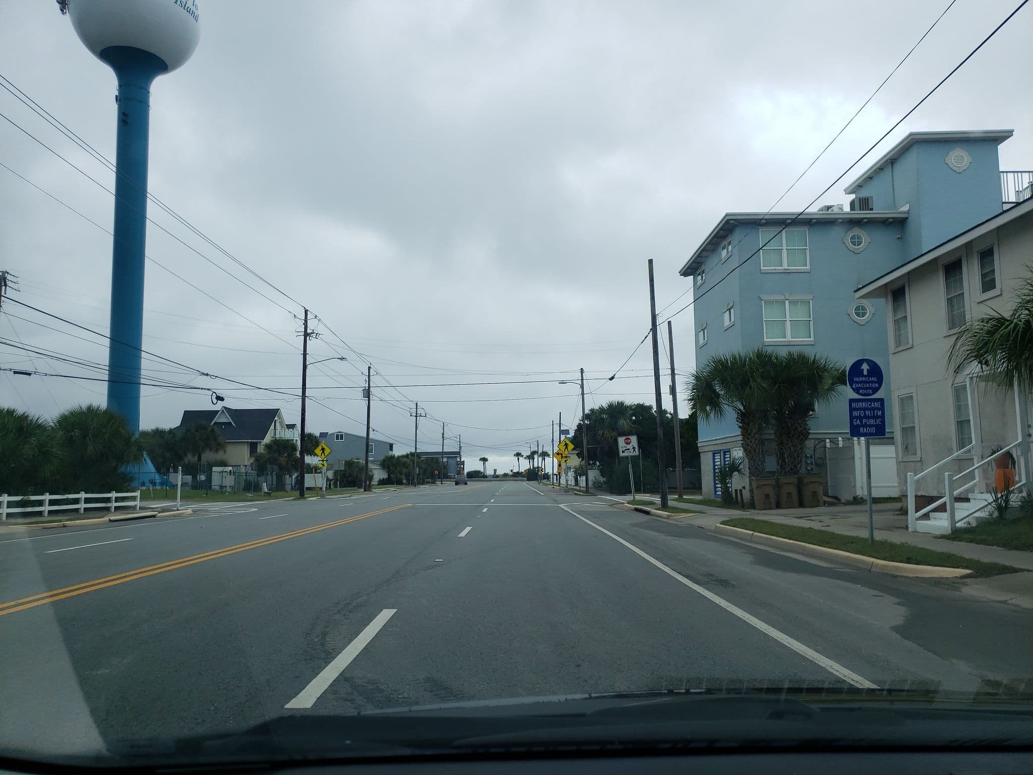 Street view near 4 2nd terrace, Tybee Island — © davegis (CC BY-SA · Mapillary)