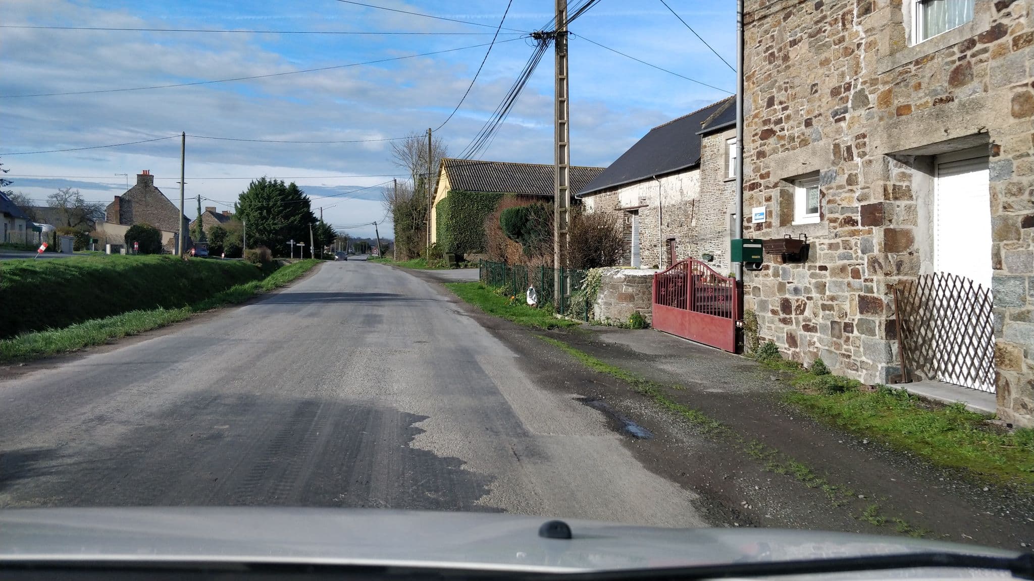 Street view near Gîte, La Fresnais — © mgageo (CC BY-SA · Mapillary)