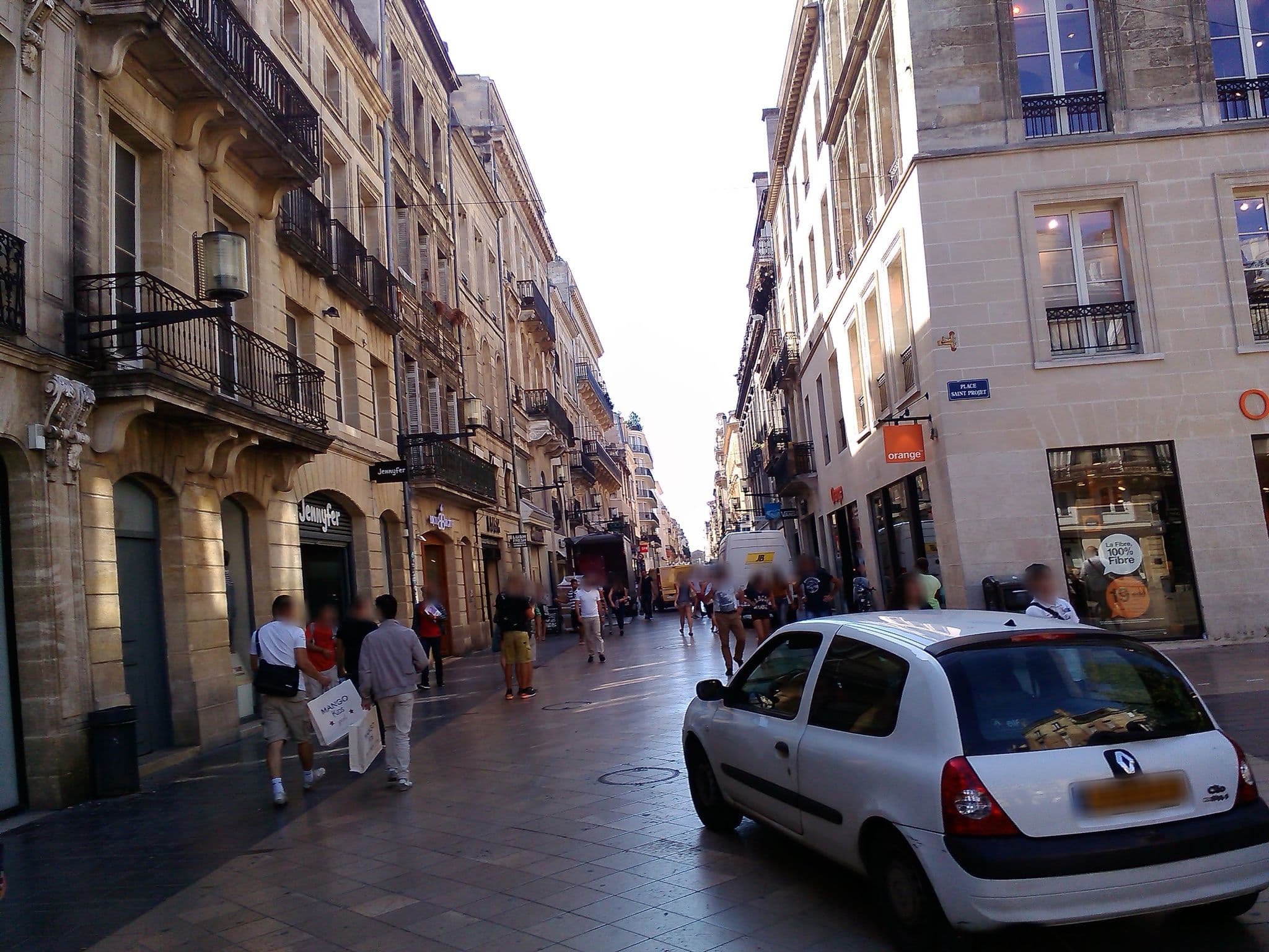 Street view near Central Hostel, Bordeaux — © maturion (CC BY-SA · Mapillary)