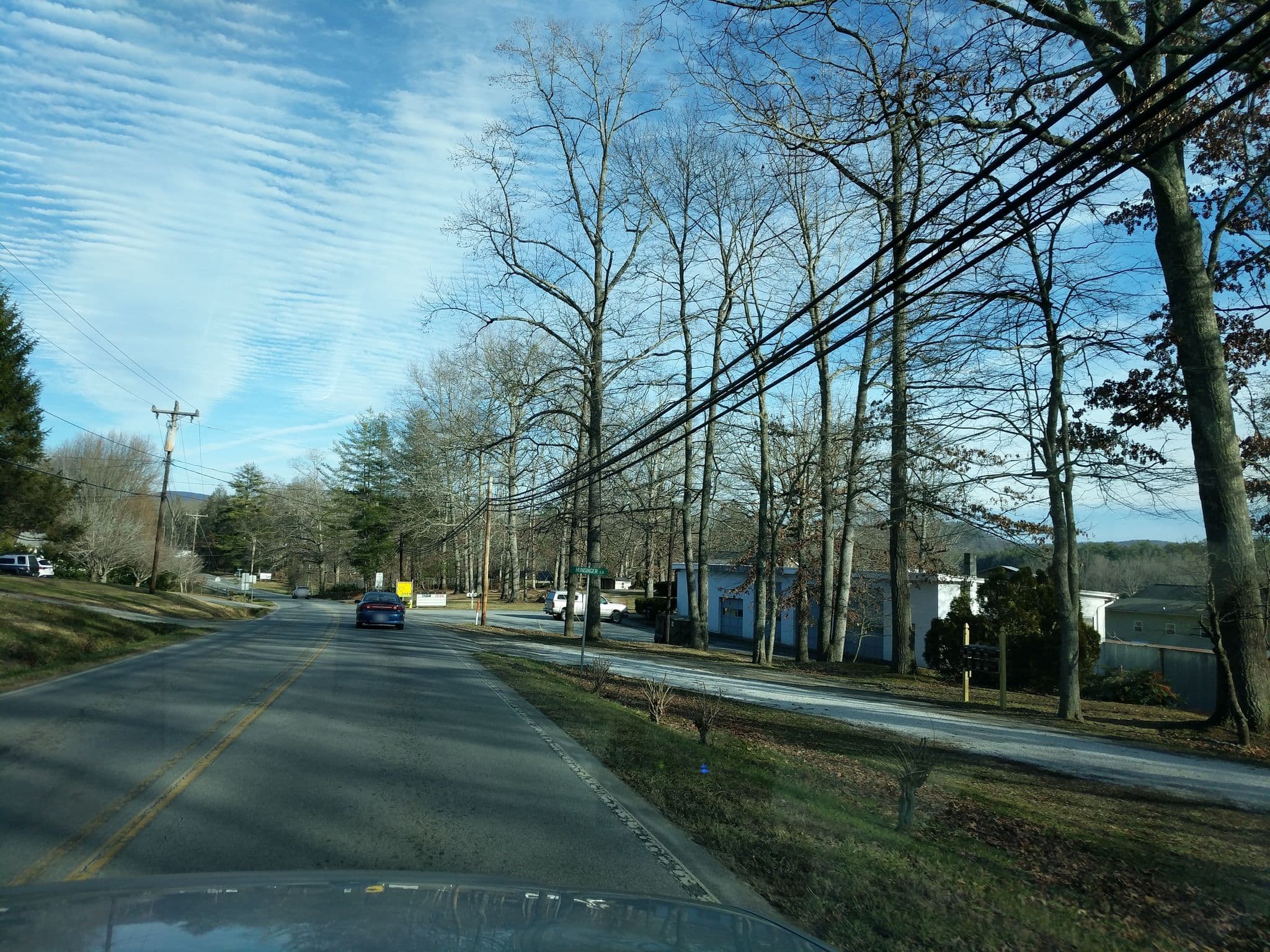 Street view near Hunsinger's Cottages, Edneyville — © i_drive_alot (CC BY-SA · Mapillary)