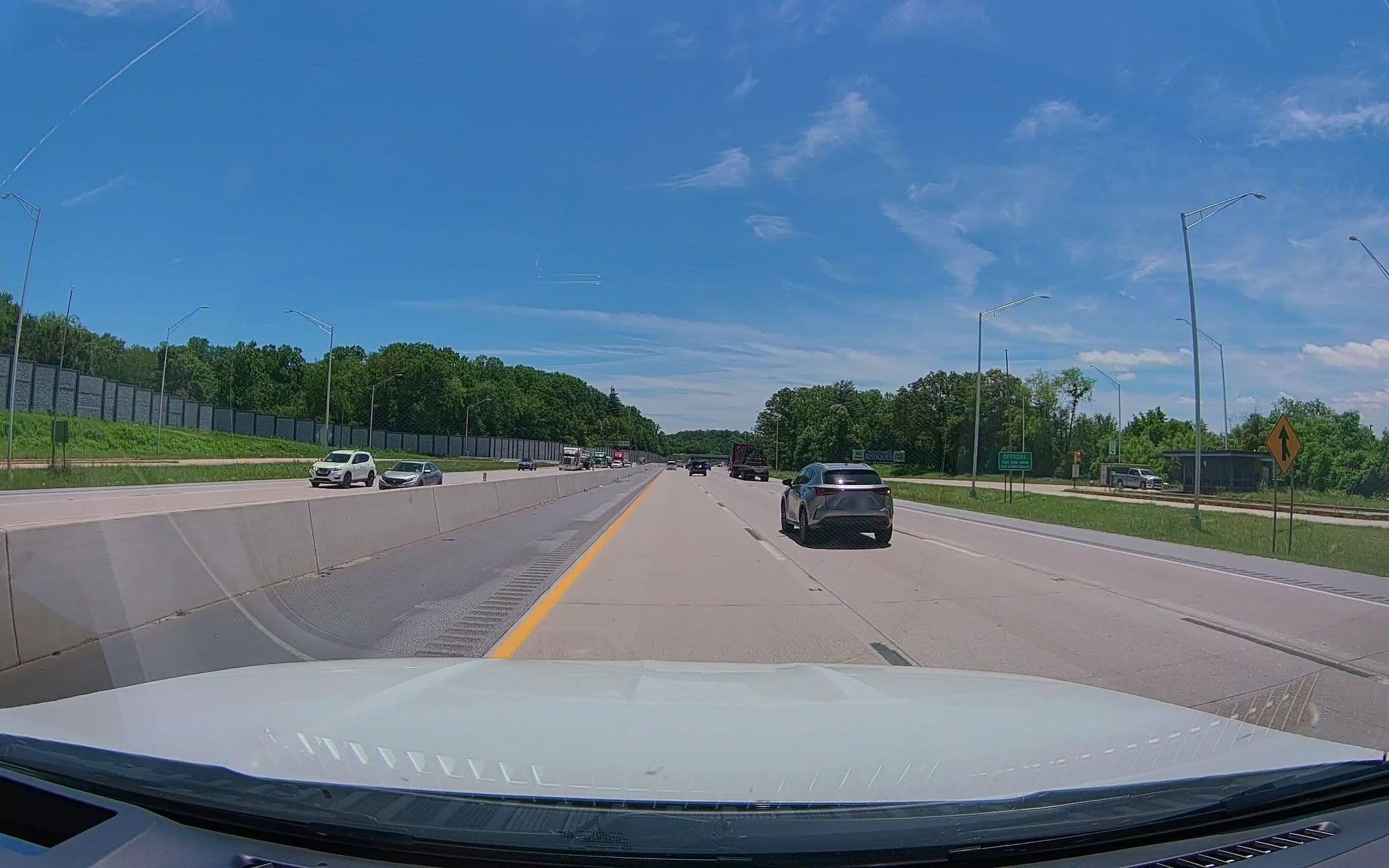 Street view near Mountain inn, Balfour — © aftcpics471 (CC BY-SA · Mapillary)