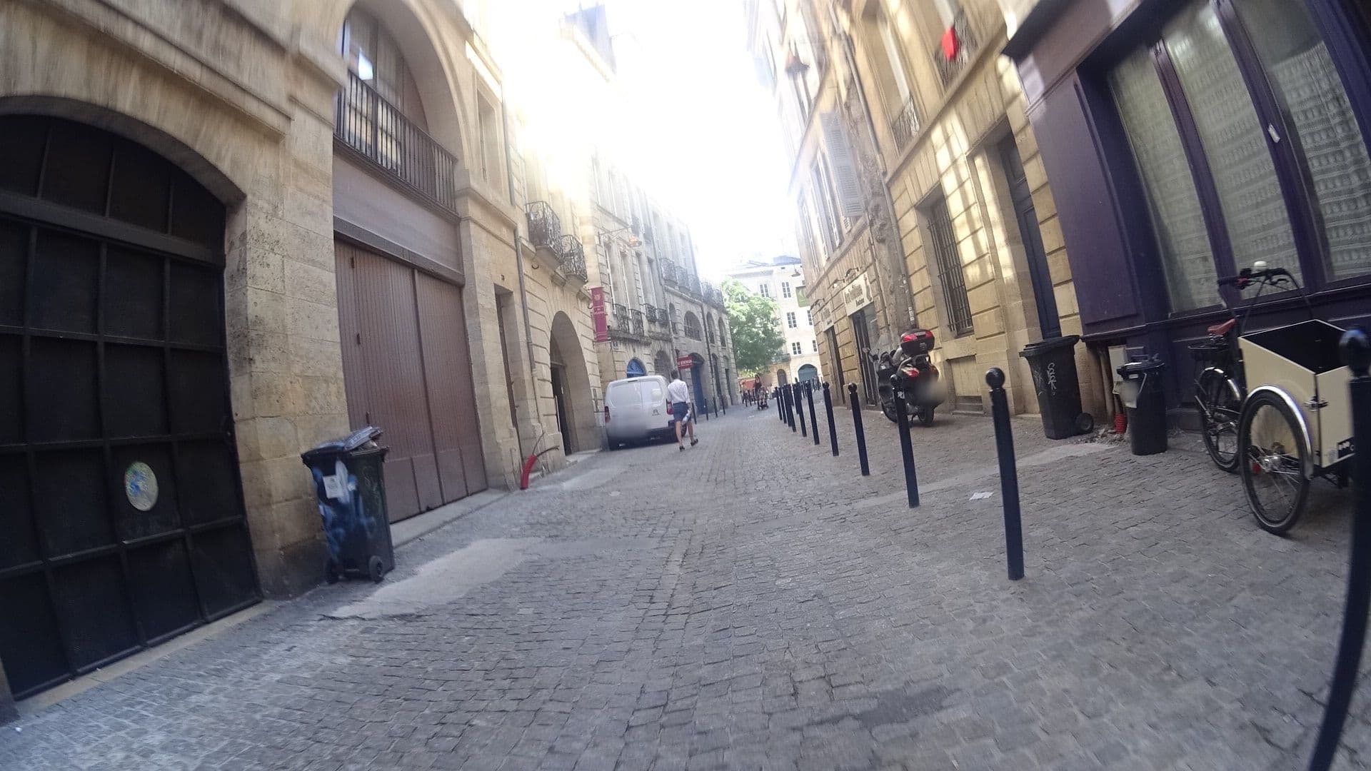 Street view near Maison du Pélerin, Bordeaux — © Teritorio (CC BY-SA · Mapillary)