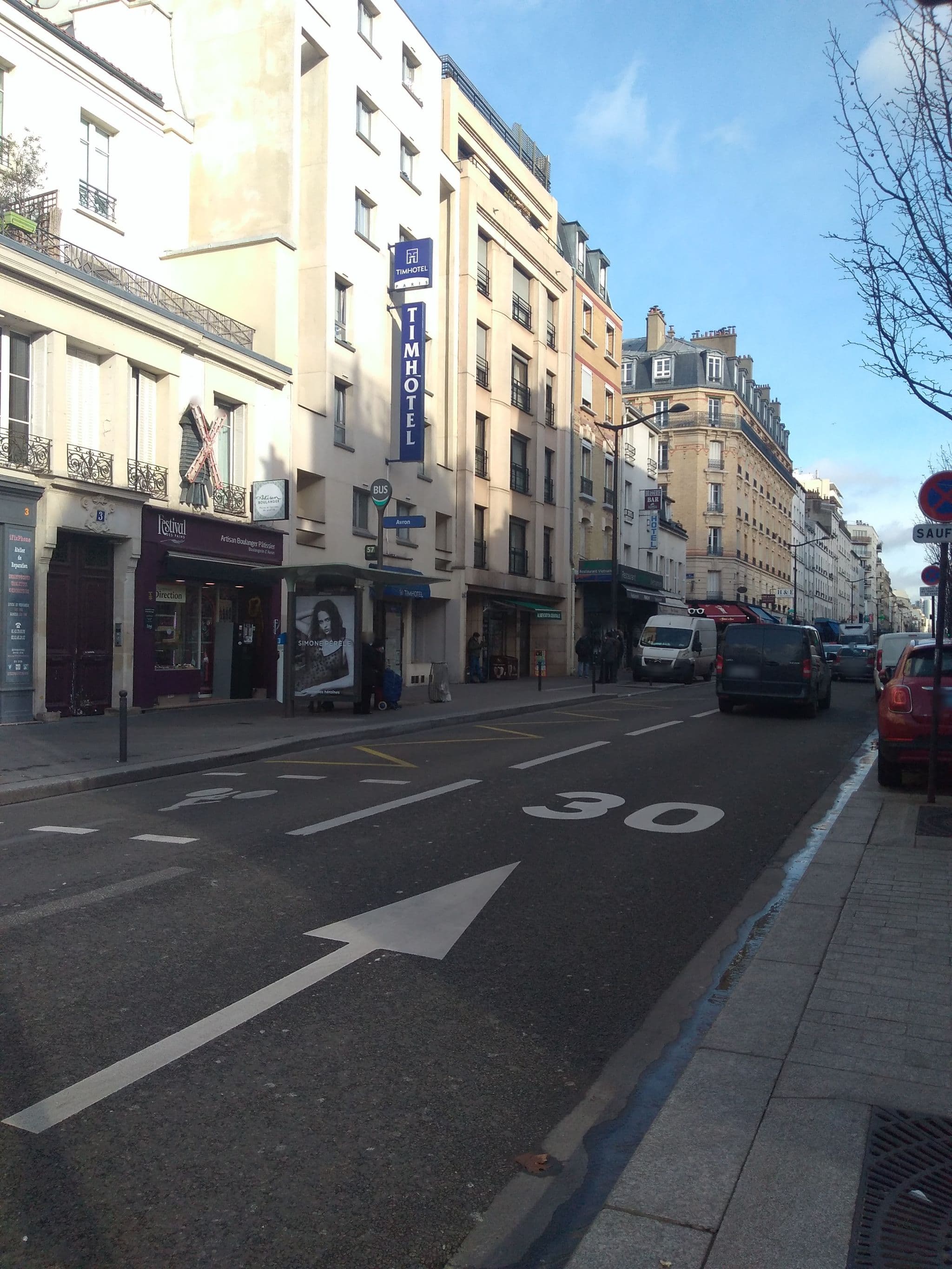 Street view near Timhotel Nation, Sainte-Marguerite — © nlehuby (CC BY-SA · Mapillary)