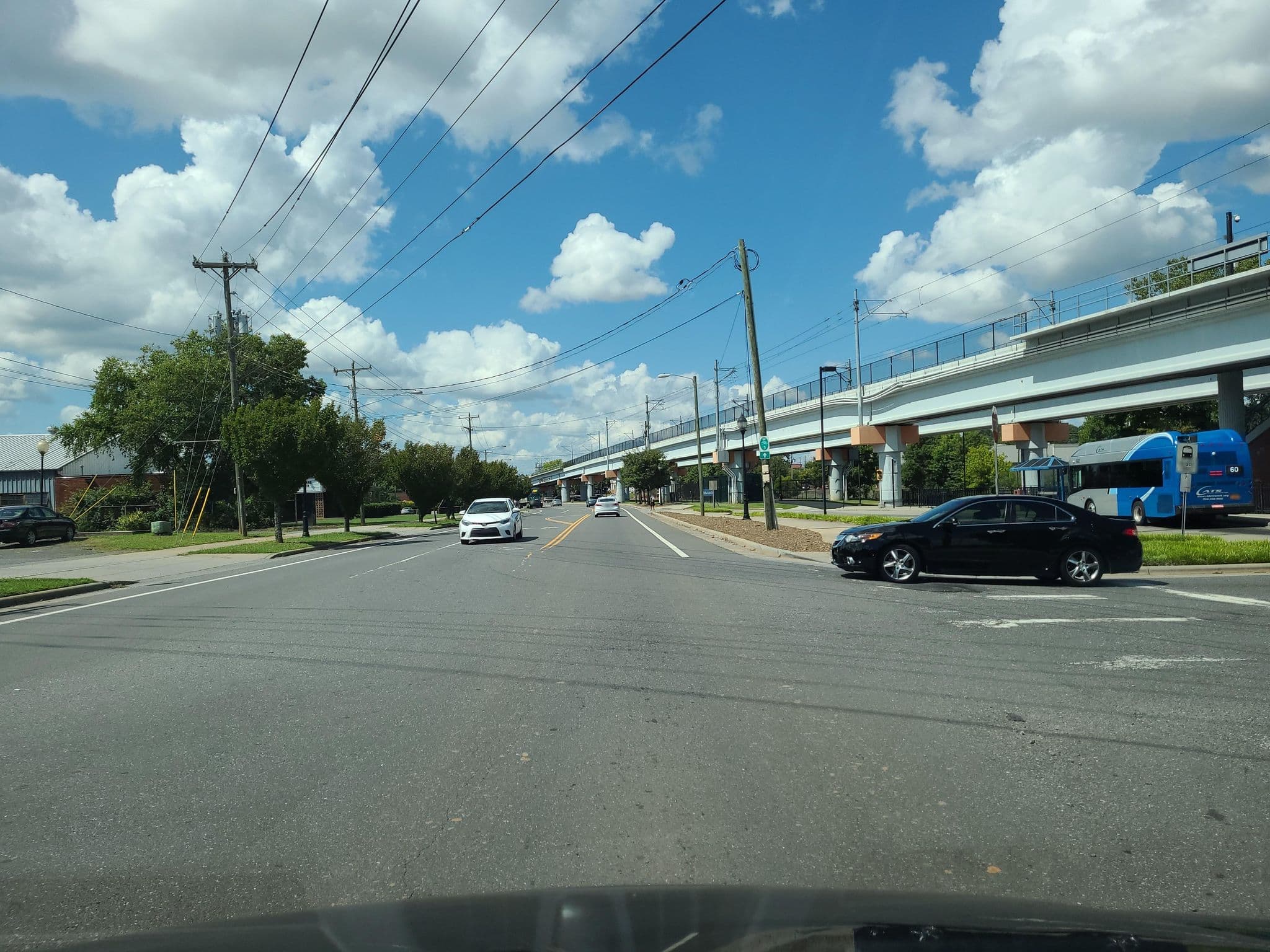 Street view near Comfort Inn Shuttle Bus, Charlotte — © aftcpics471 (CC BY-SA · Mapillary)