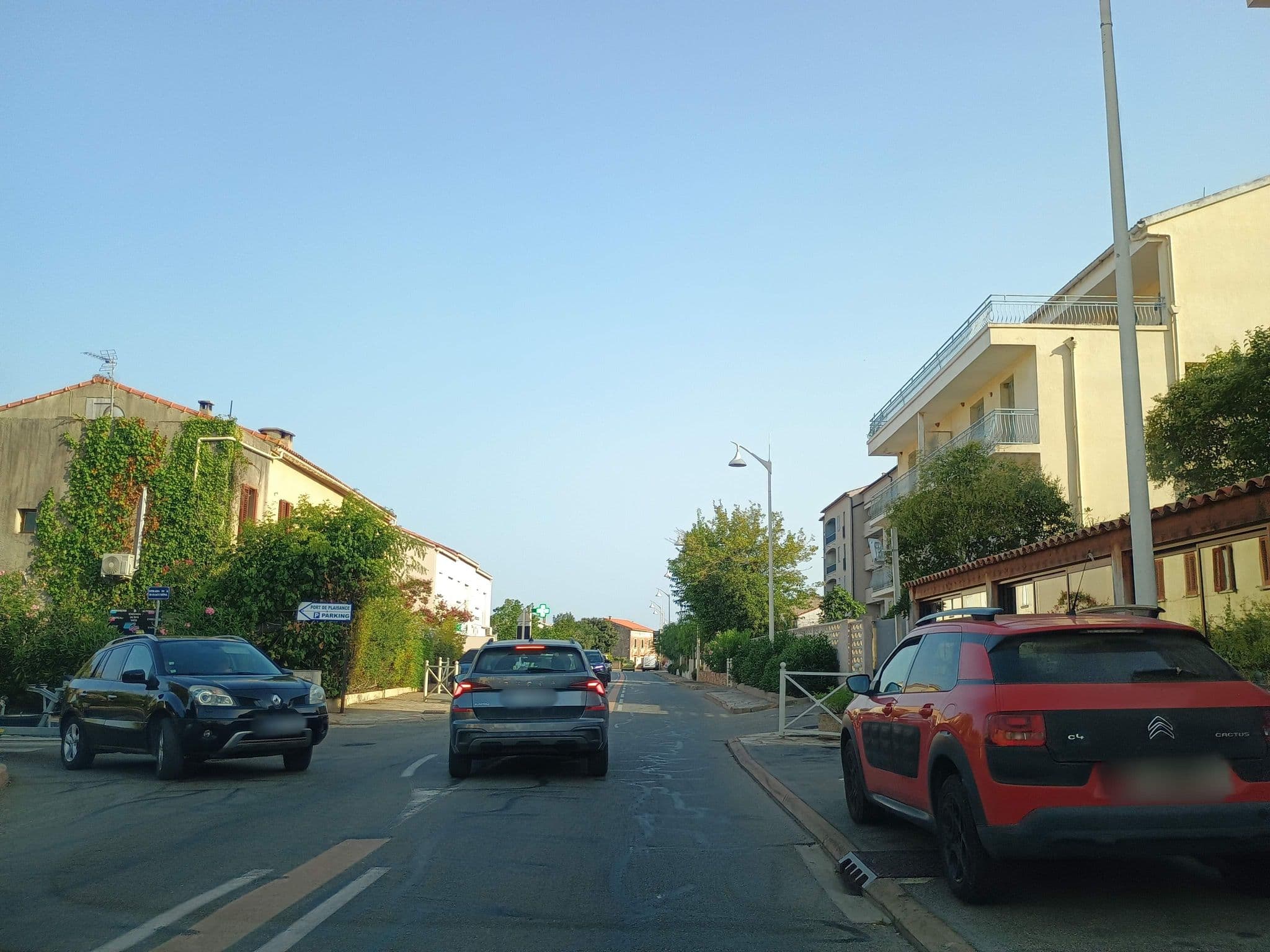 Street view near Maquis et Mer, Sari-Solenzara — © thetornado76 (CC BY-SA · Mapillary)