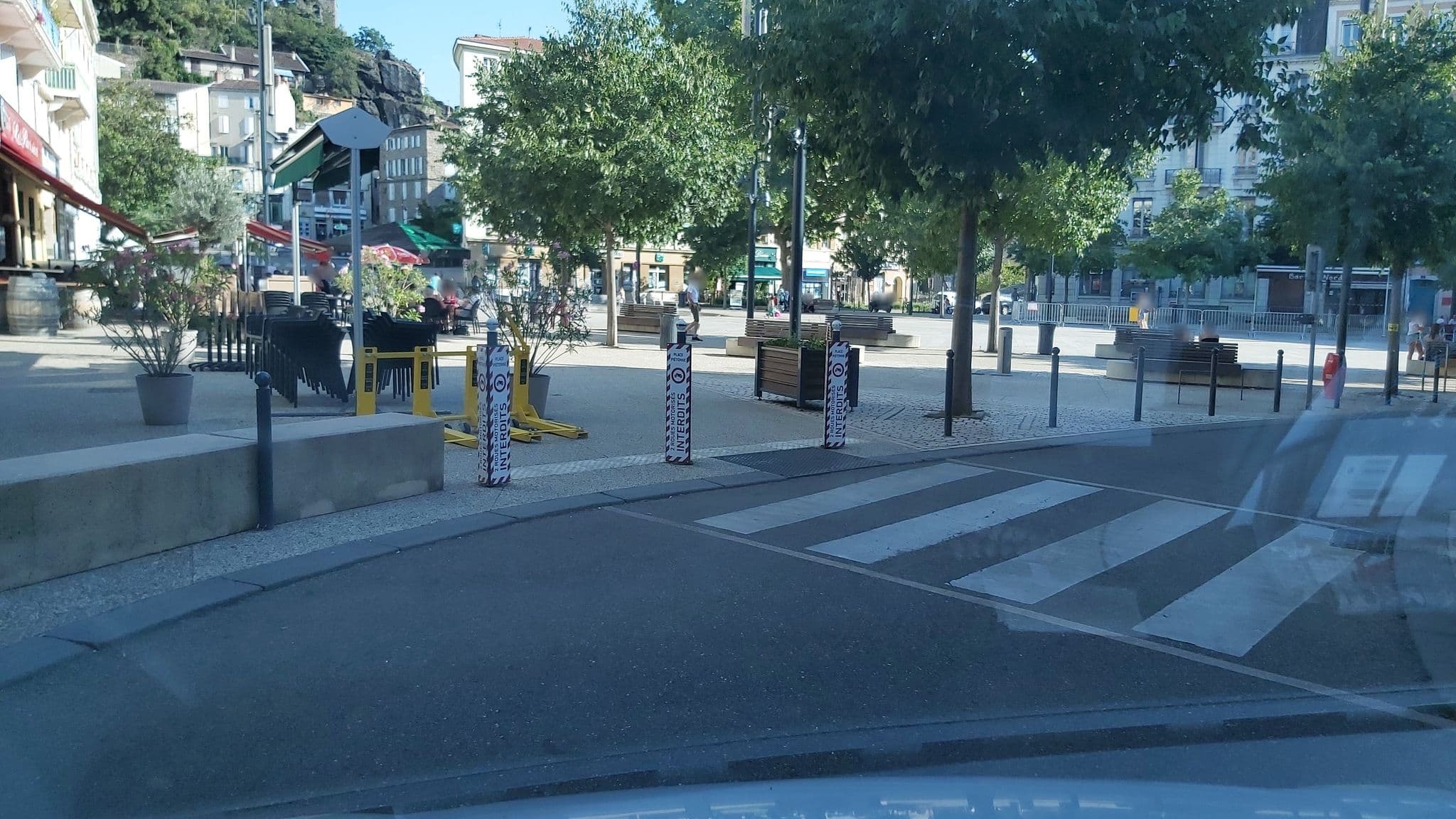 Street view near Hôtel du Midi, Annonay — © lankalex (CC BY-SA · Mapillary)