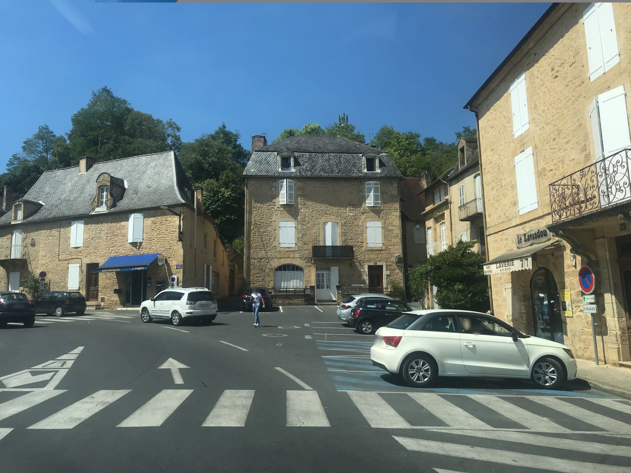 Street view near La Couleuvrine, Sarlat-la-Canéda — © unmap (CC BY-SA · Mapillary)
