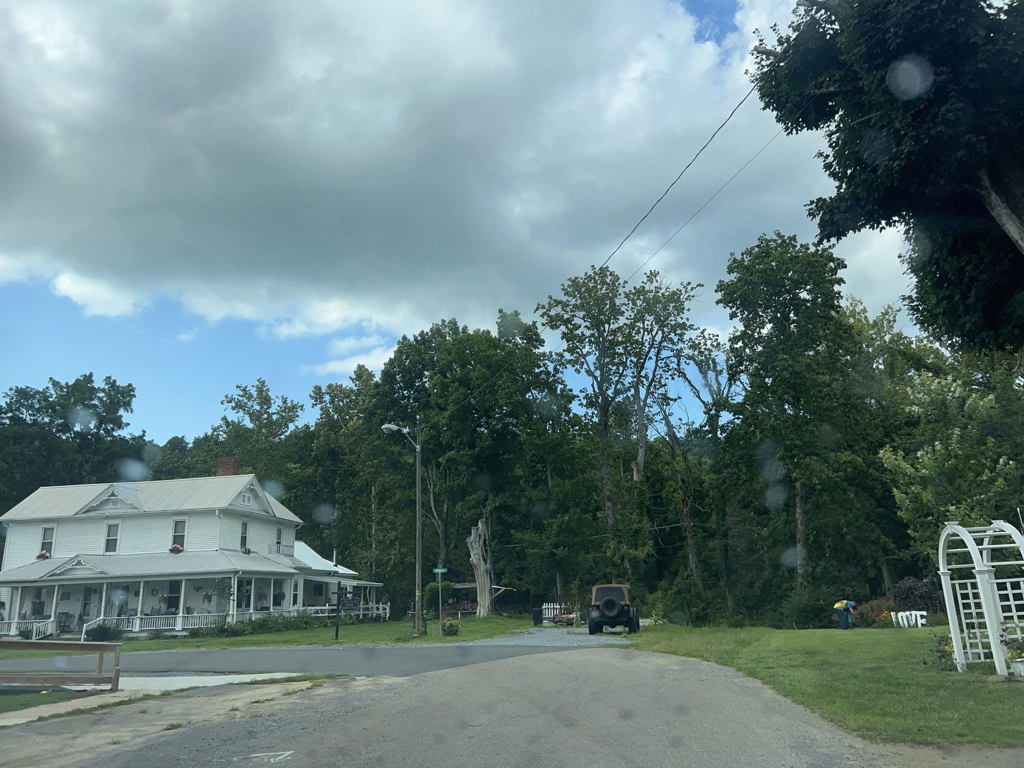 Street view near The Victorian Inn Bed & Breakfast, Glade Spring — © AmericanMapper (CC BY-SA · Mapillary)