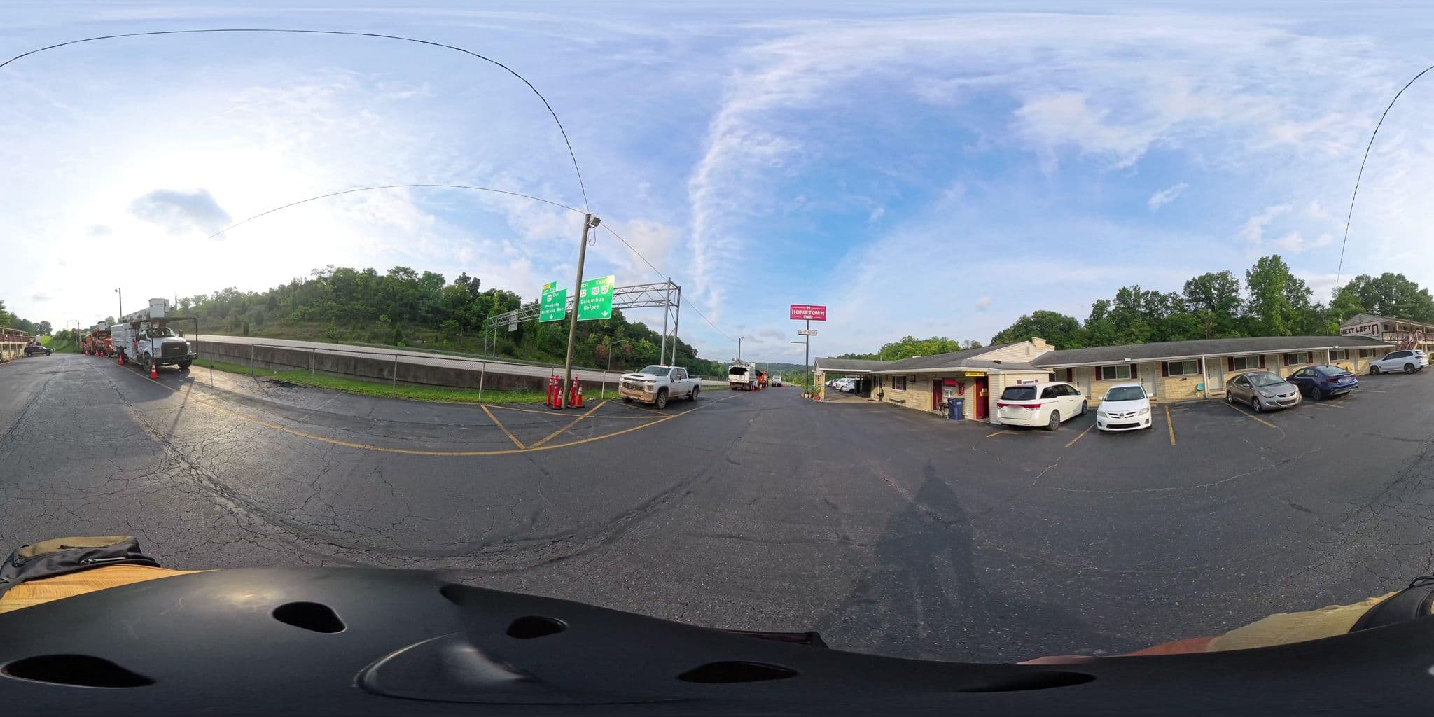 Street view near Hometown Inn of Athens, The Plains — © rdelach (CC BY-SA · Mapillary)