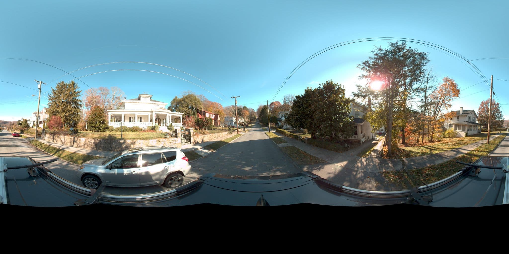 Street view near Dian-Lee House Bed & Breakfast, Bluefield — © rking (CC BY-SA · Mapillary)