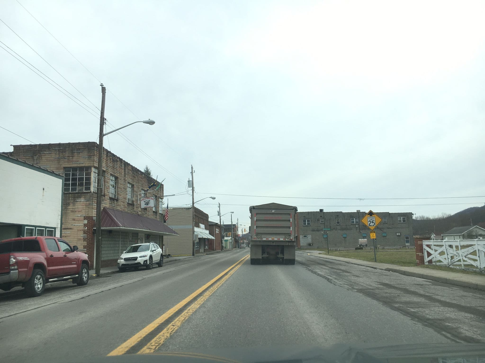 Street view near Cornerstone Inn, Rainelle — © cpels23 (CC BY-SA · Mapillary)