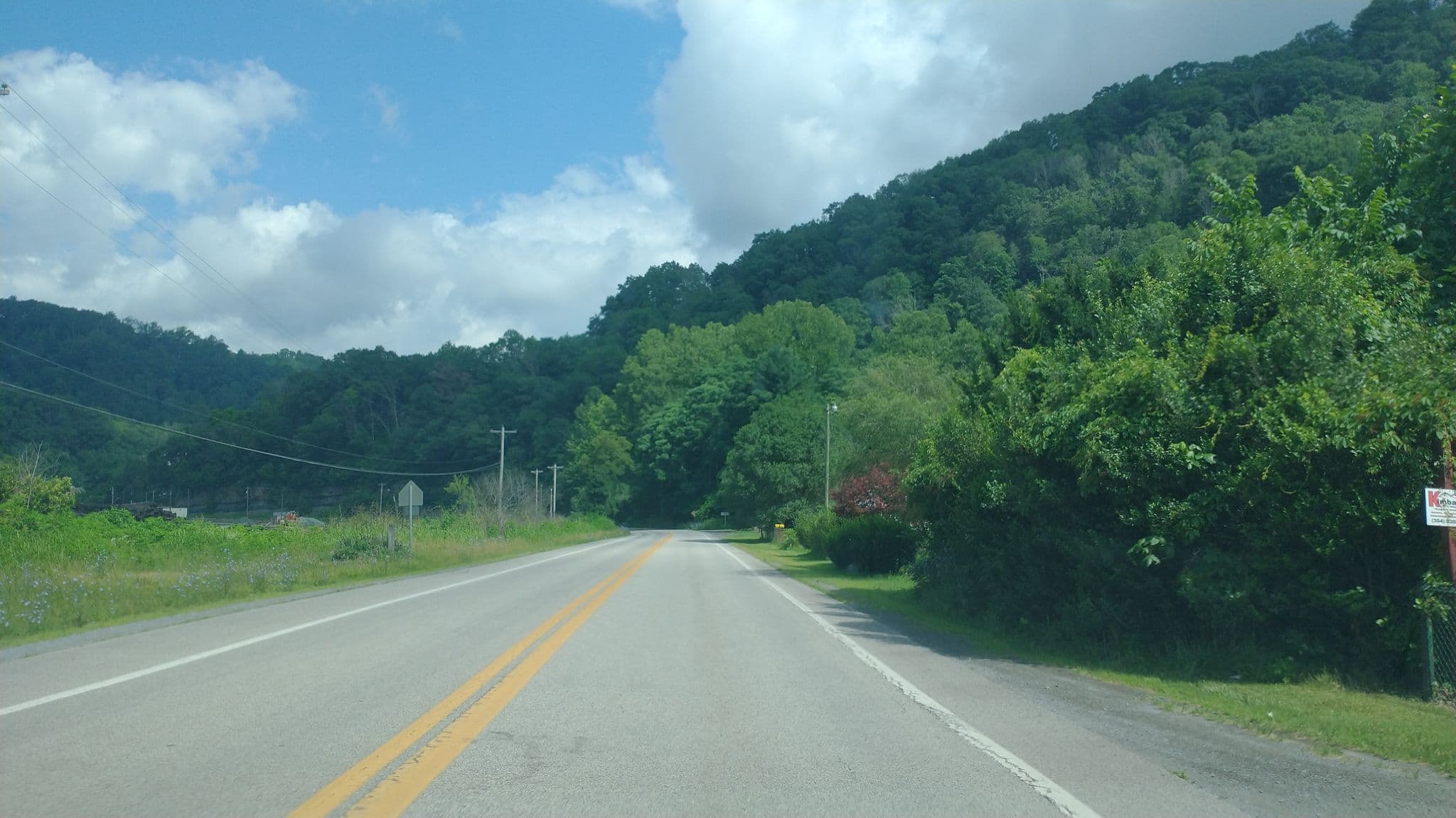 Street view near Historic Kimball ATV Hideaway, Welch — © sneas (CC BY-SA · Mapillary)
