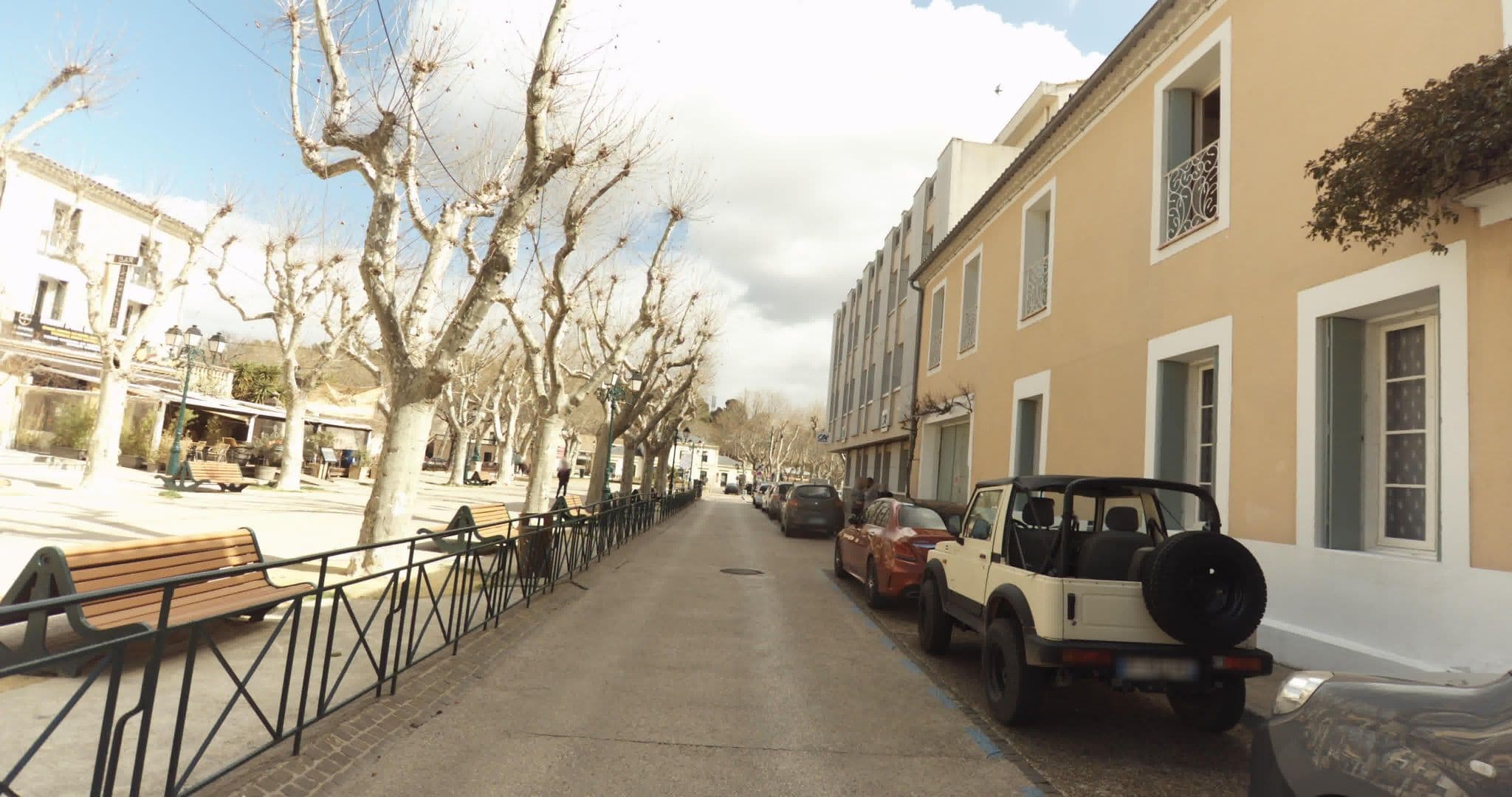 Street view near Le Charleston, Nébian — © sogefi (CC BY-SA · Mapillary)