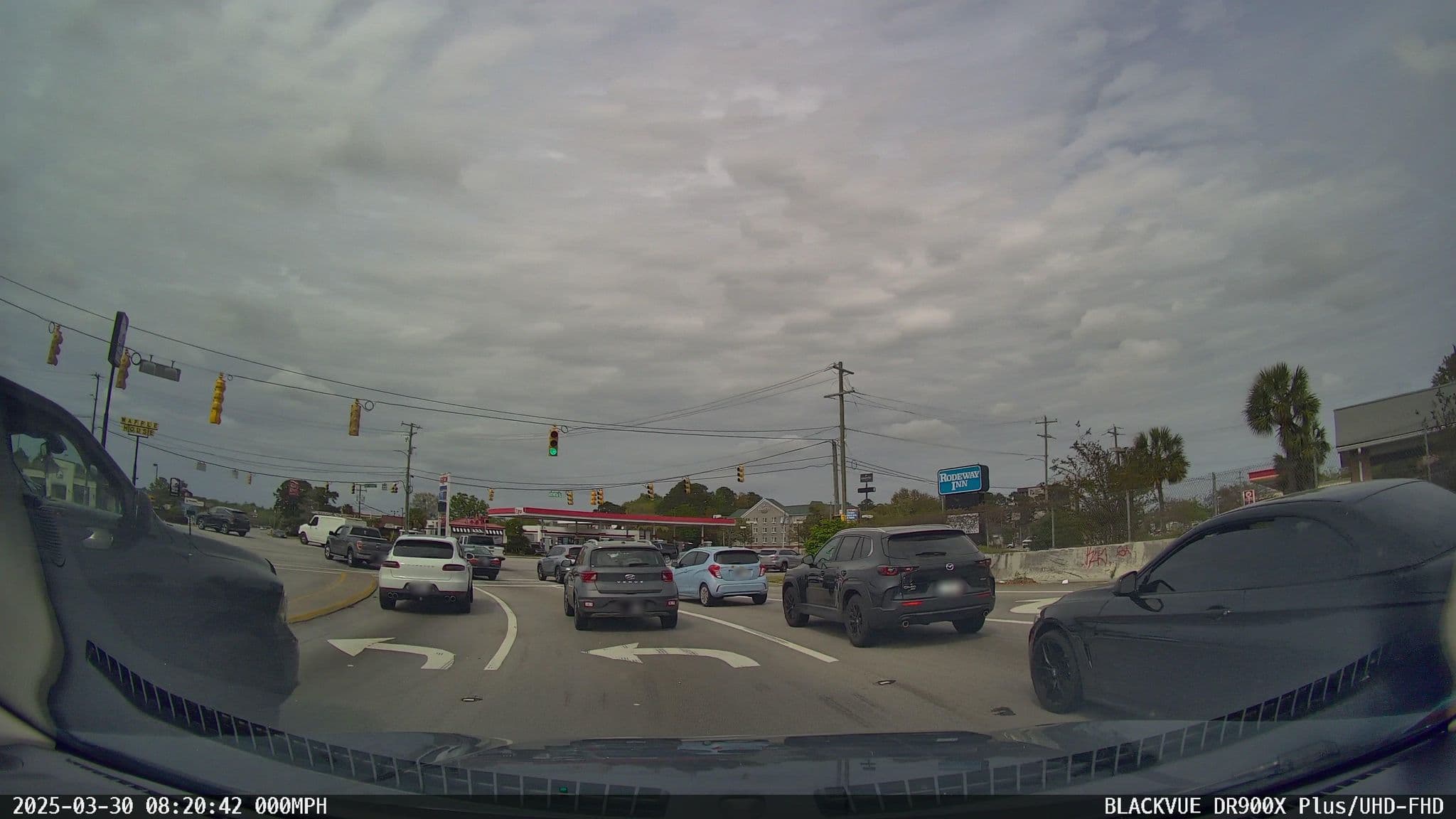 Street view near Rodeway Inn, Hanahan — © allen (CC BY-SA · Mapillary)