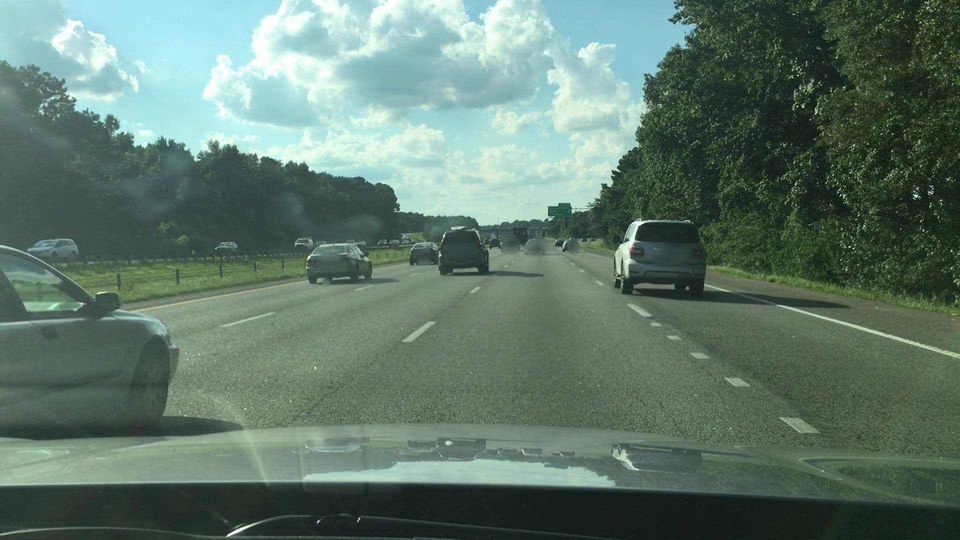 Street view near Courtyard Marriott, Ladson — © lvl5 (CC BY-SA · Mapillary)