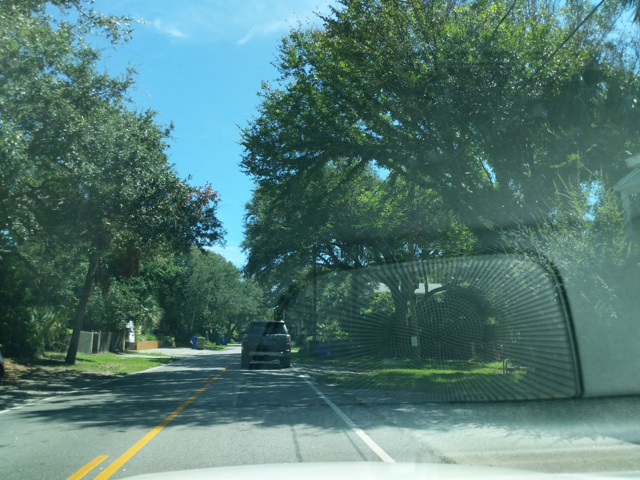 Street view near June's Joy, Folly Beach — © atze02 (CC BY-SA · Mapillary)