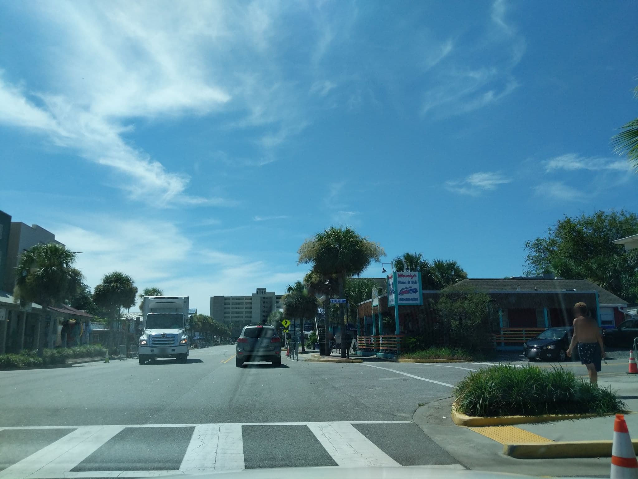 Street view near Avocet Properties, Folly Beach — © atze02 (CC BY-SA · Mapillary)